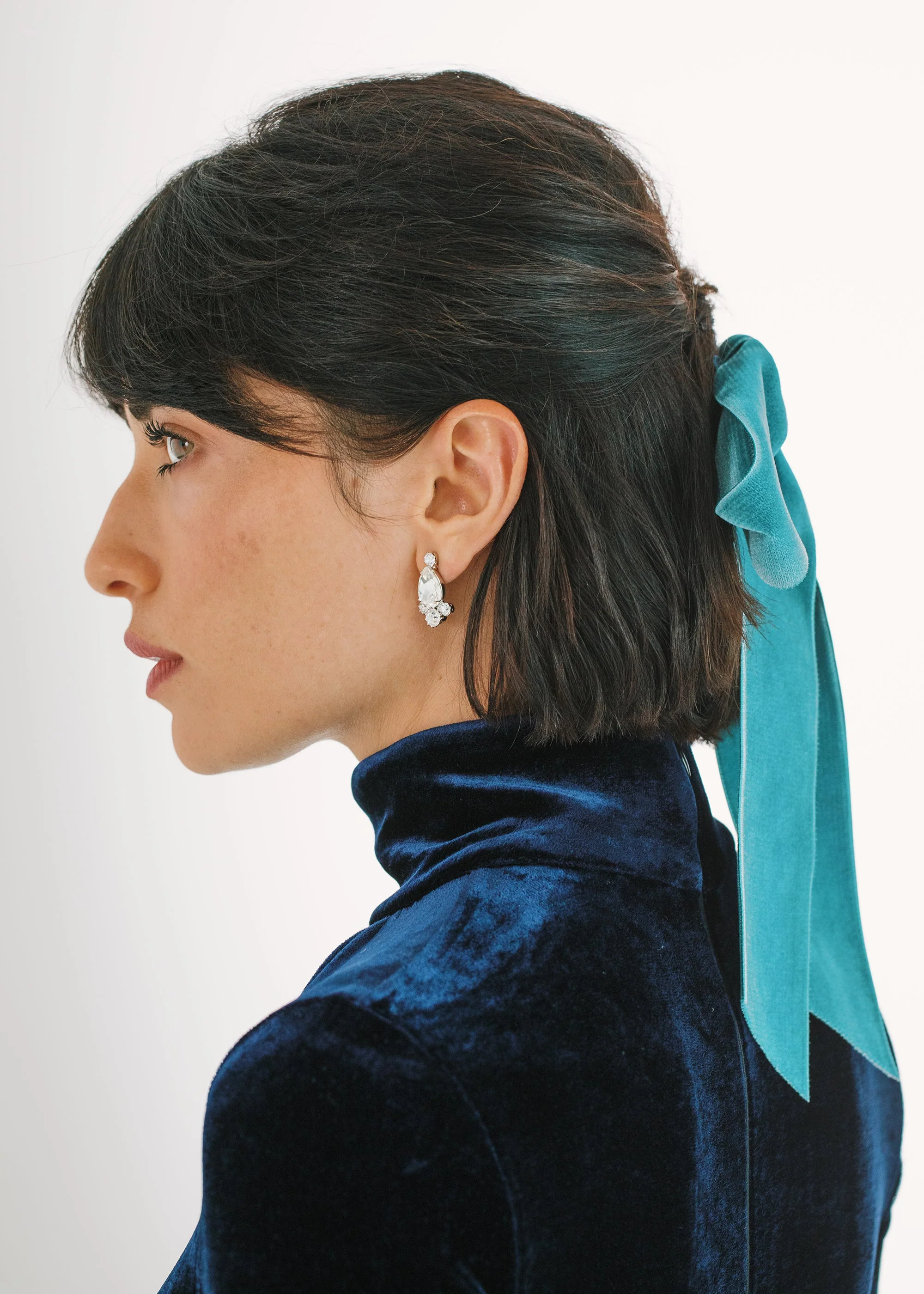 Jennifer Behr - Adley Velvet Bow Barrette - Image 3