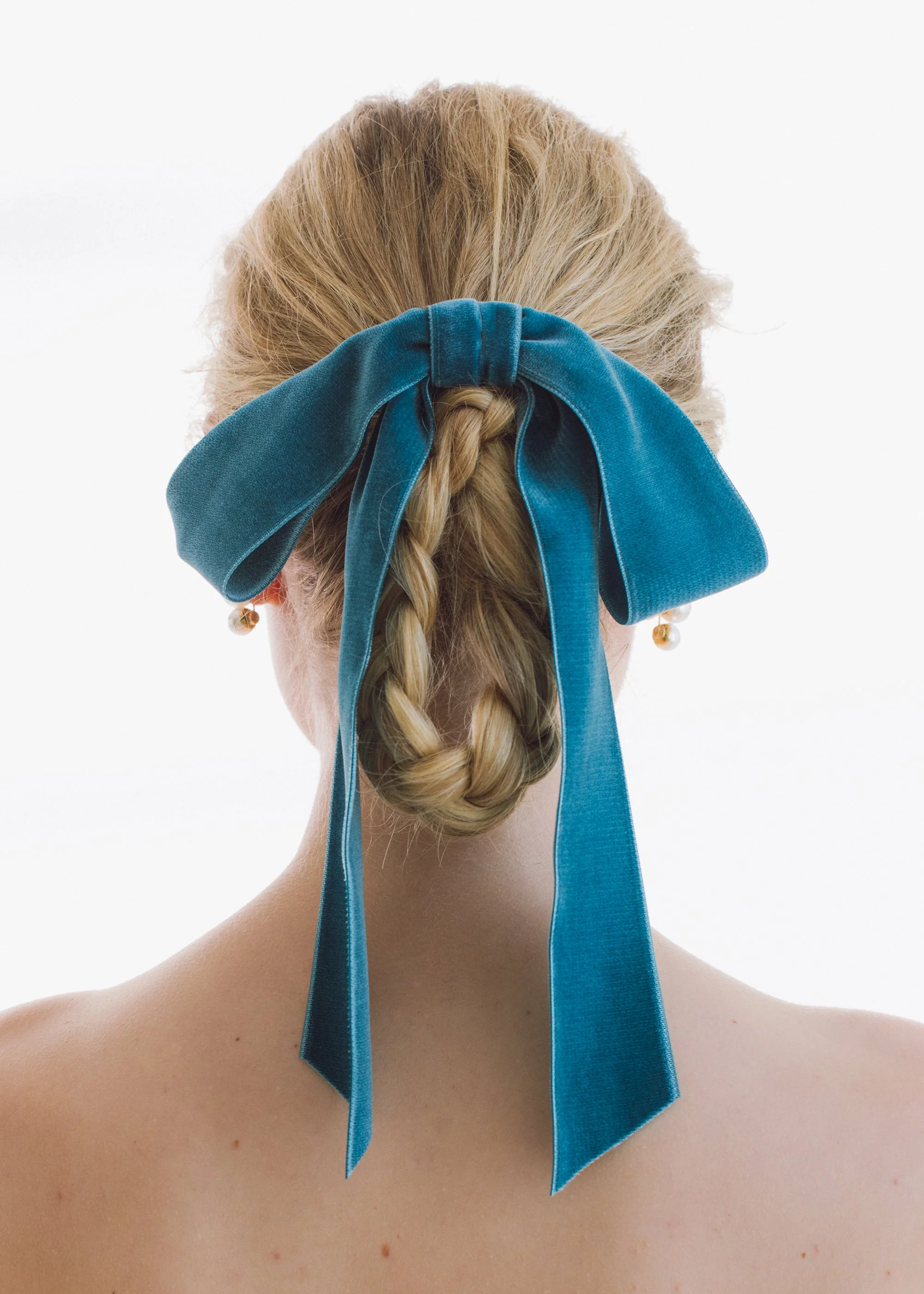 Jennifer Behr - Adley Velvet Bow Barrette - Image 4