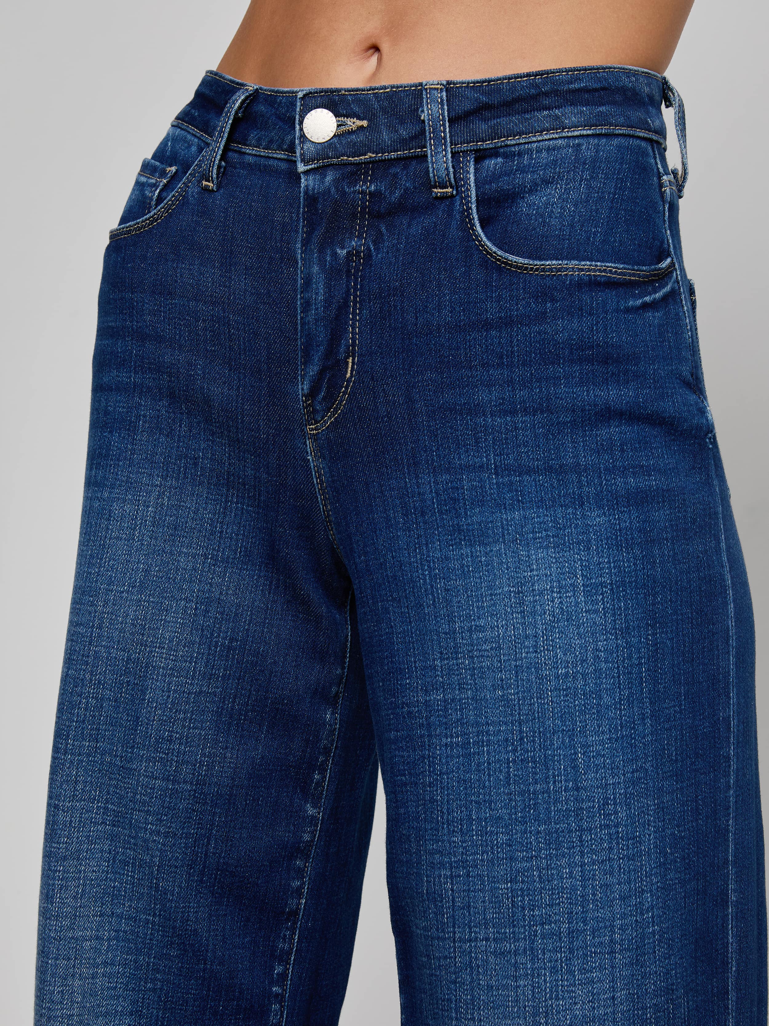 L'AGENCE - Alicent Wide - Leg Jean - Image 12