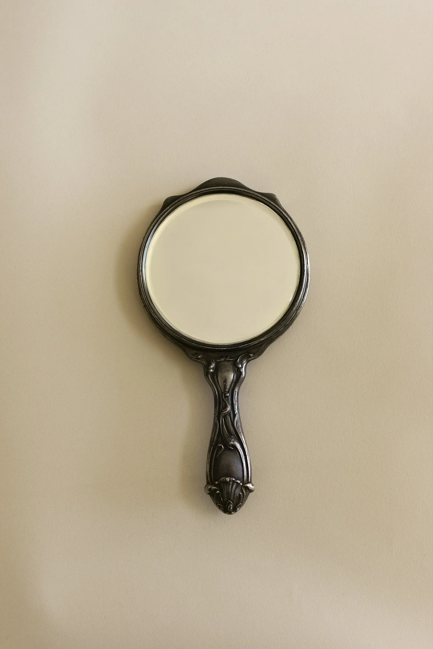 Kinn - Art Noveau Hand Mirror - Image 2