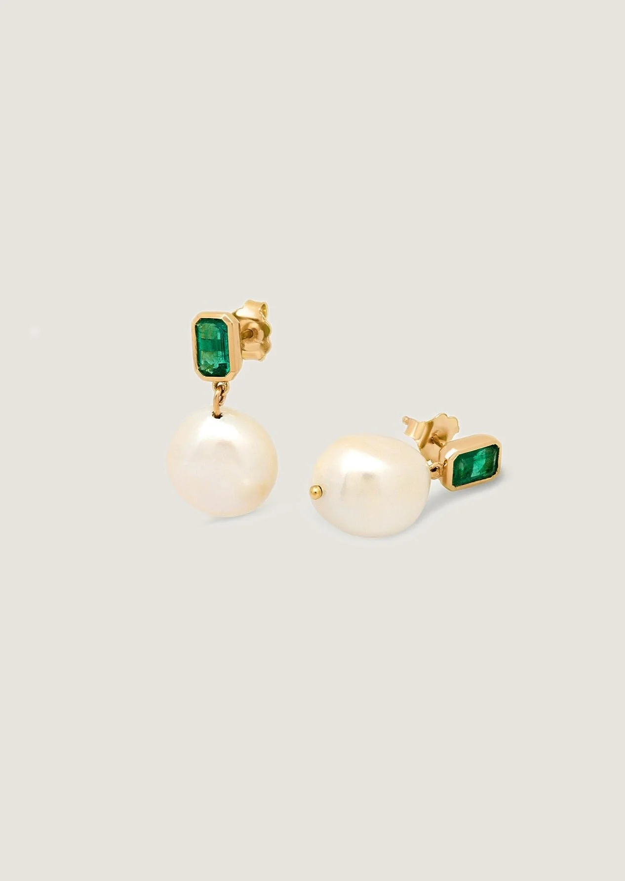 Kinn - Baroque Pearl Drop Earrings Emerald