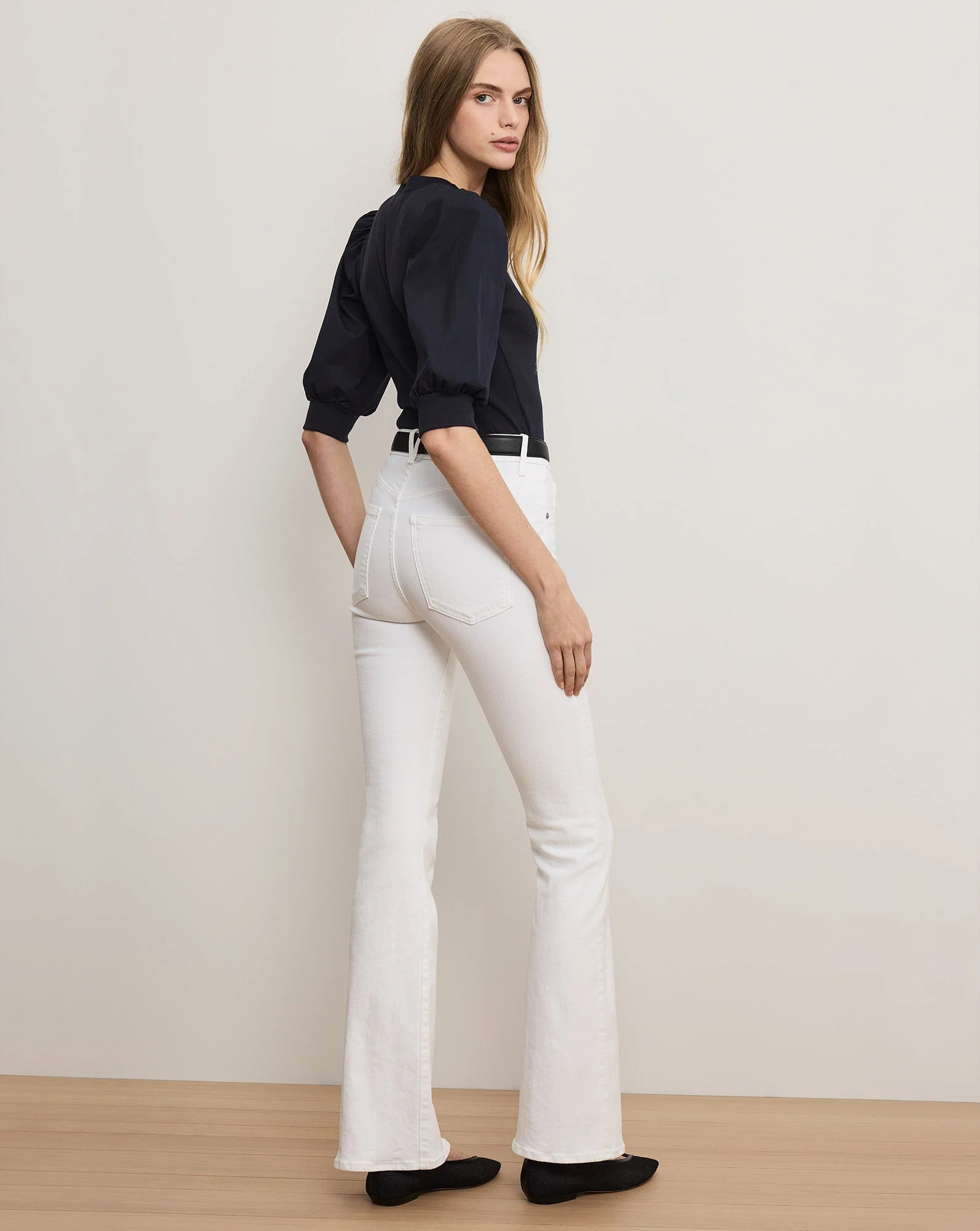 Veronica Beard - Beverly Skinny - Flare Jean - Image 11