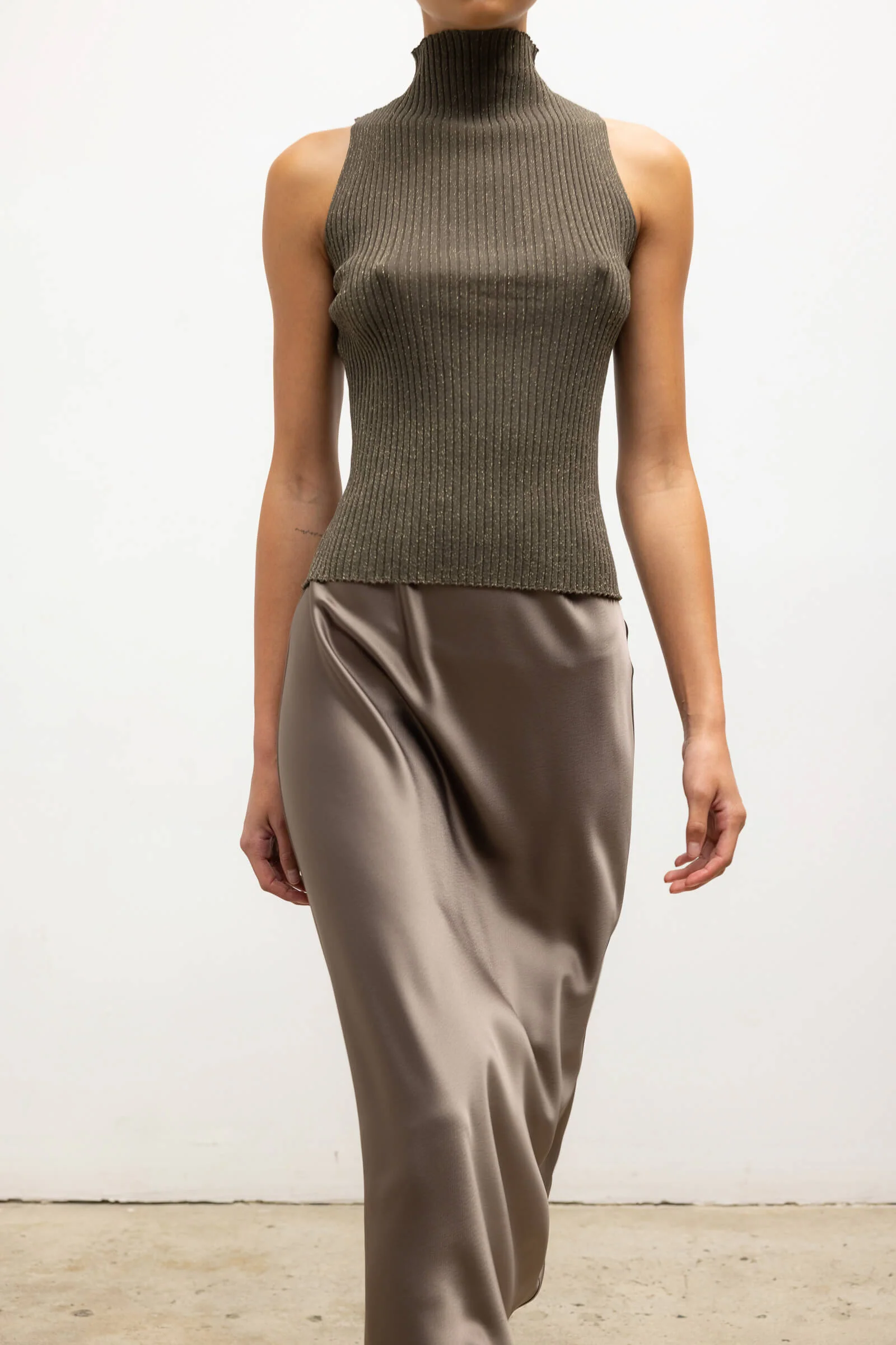 Leset - Blake Rib Sleeveless Turtleneck - Image 5