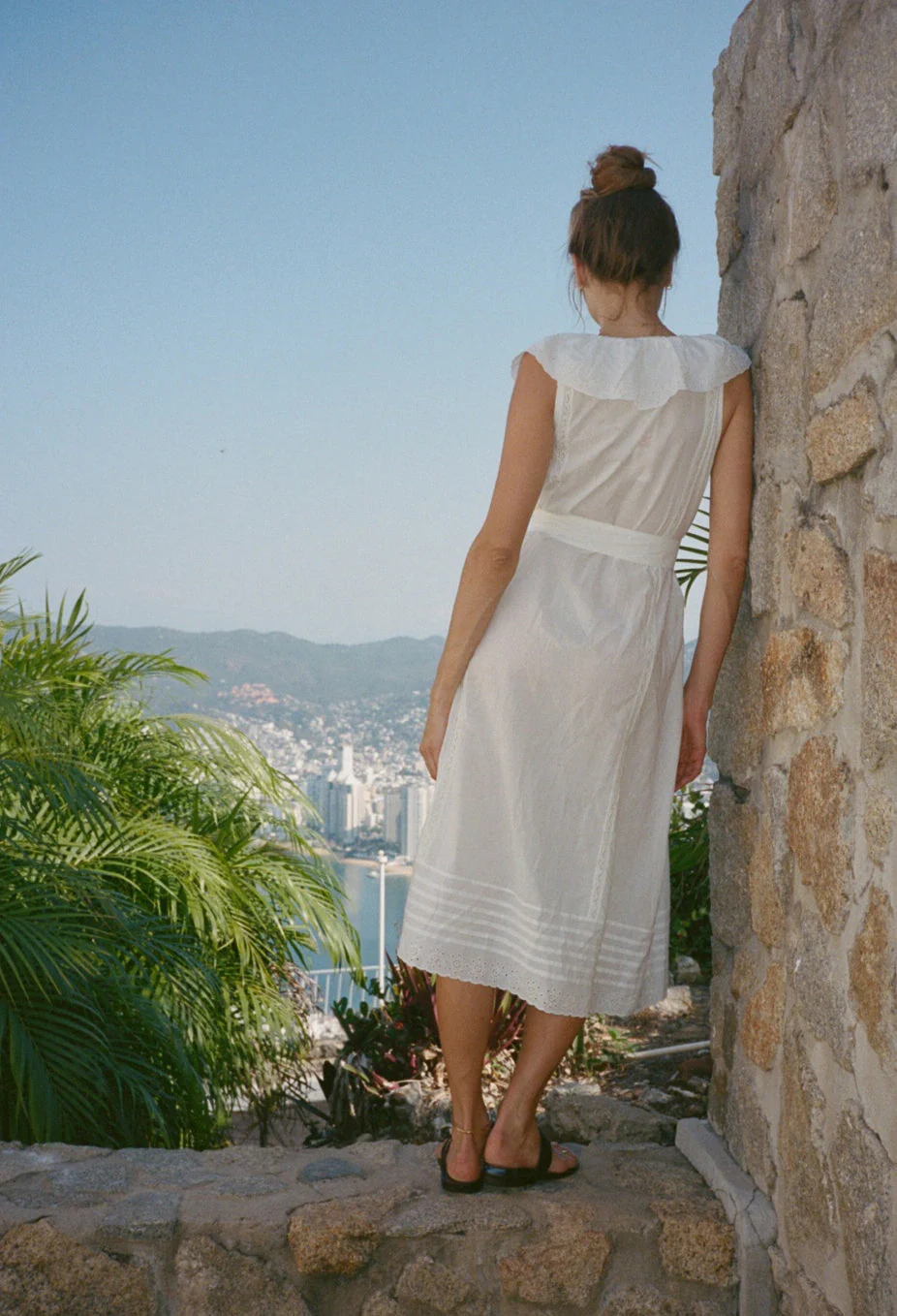 Ciao Lucia - Sua White Embroidered Cotton Dress - Image 6