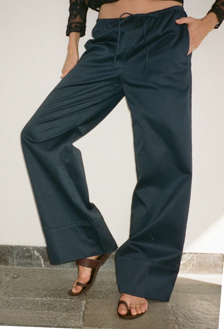 Ciao Lucia - Yuli Midnight Cotton Twill Pant - Image 2