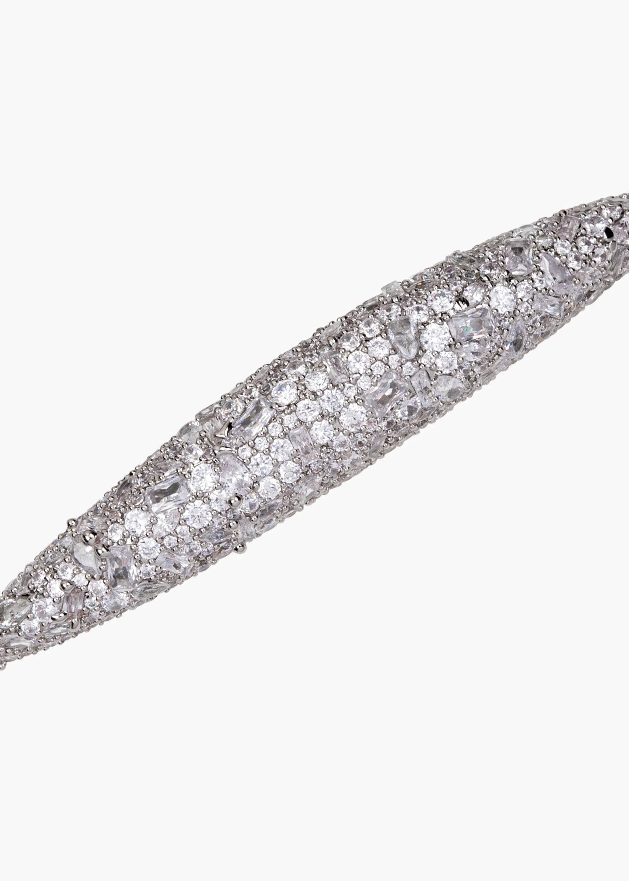 Jennifer Behr - Czarina Barrette - Image 4