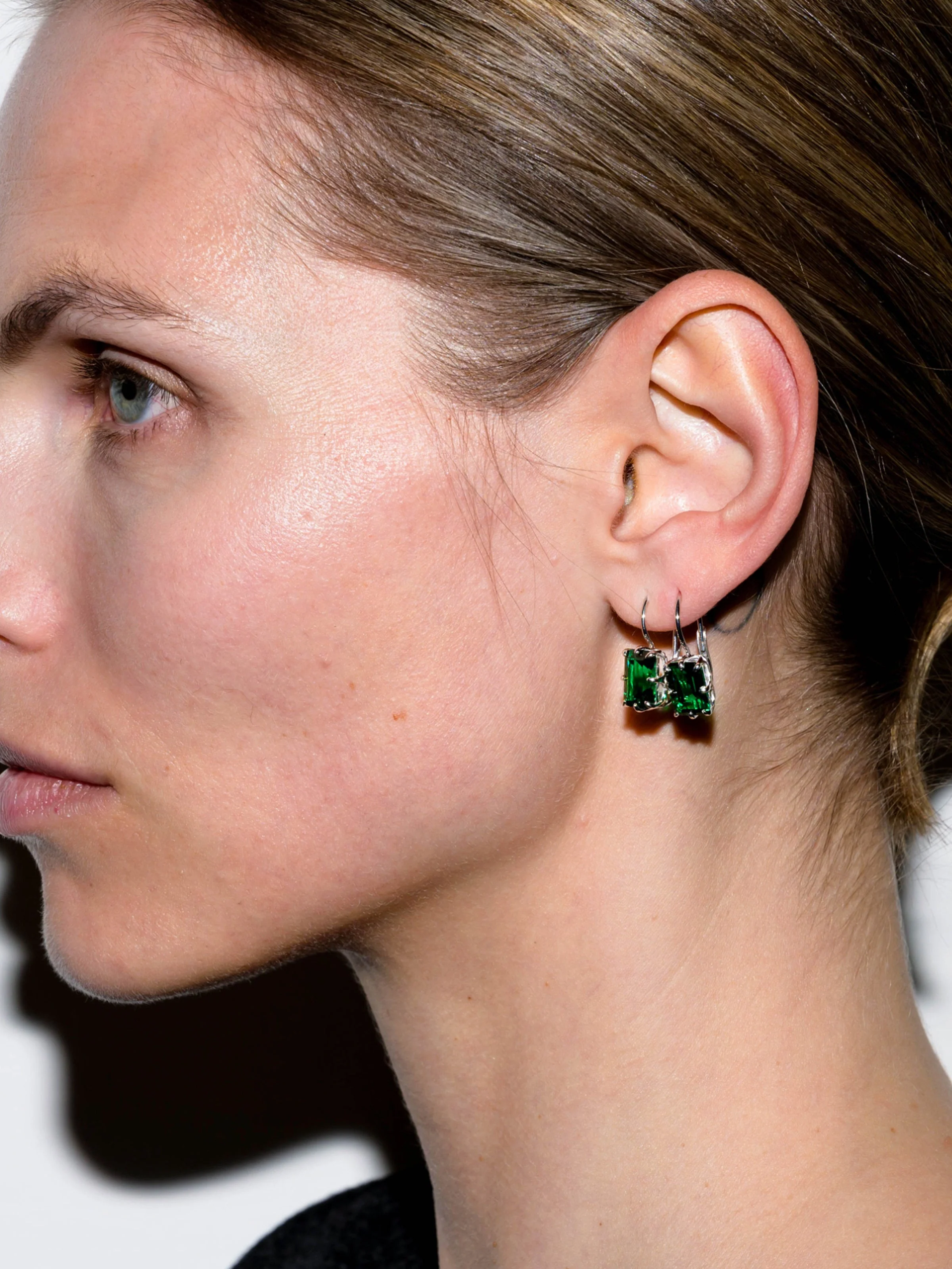 Dorsey - EMILE EARRINGS IN NANO EMERALD - Image 3