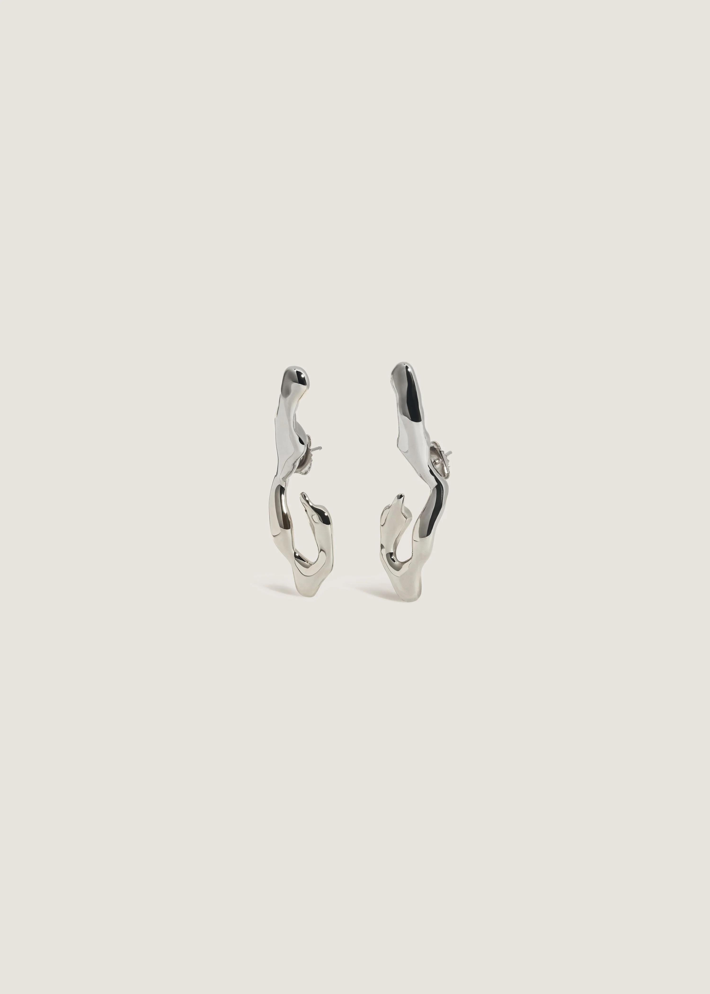 Kinn - Forma Sculptural Earring Silver