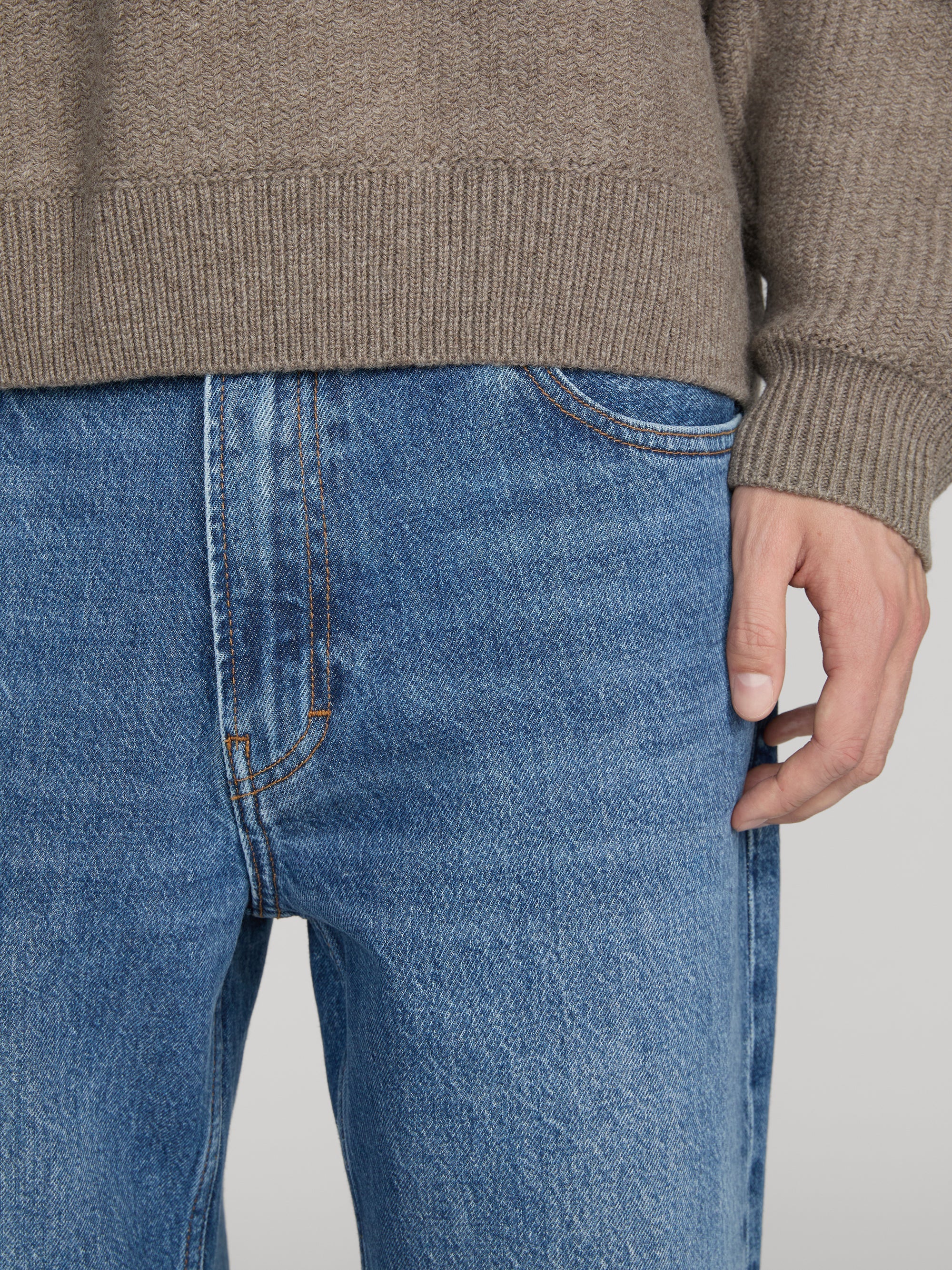FRAME - Relaxed Jean - Image 5