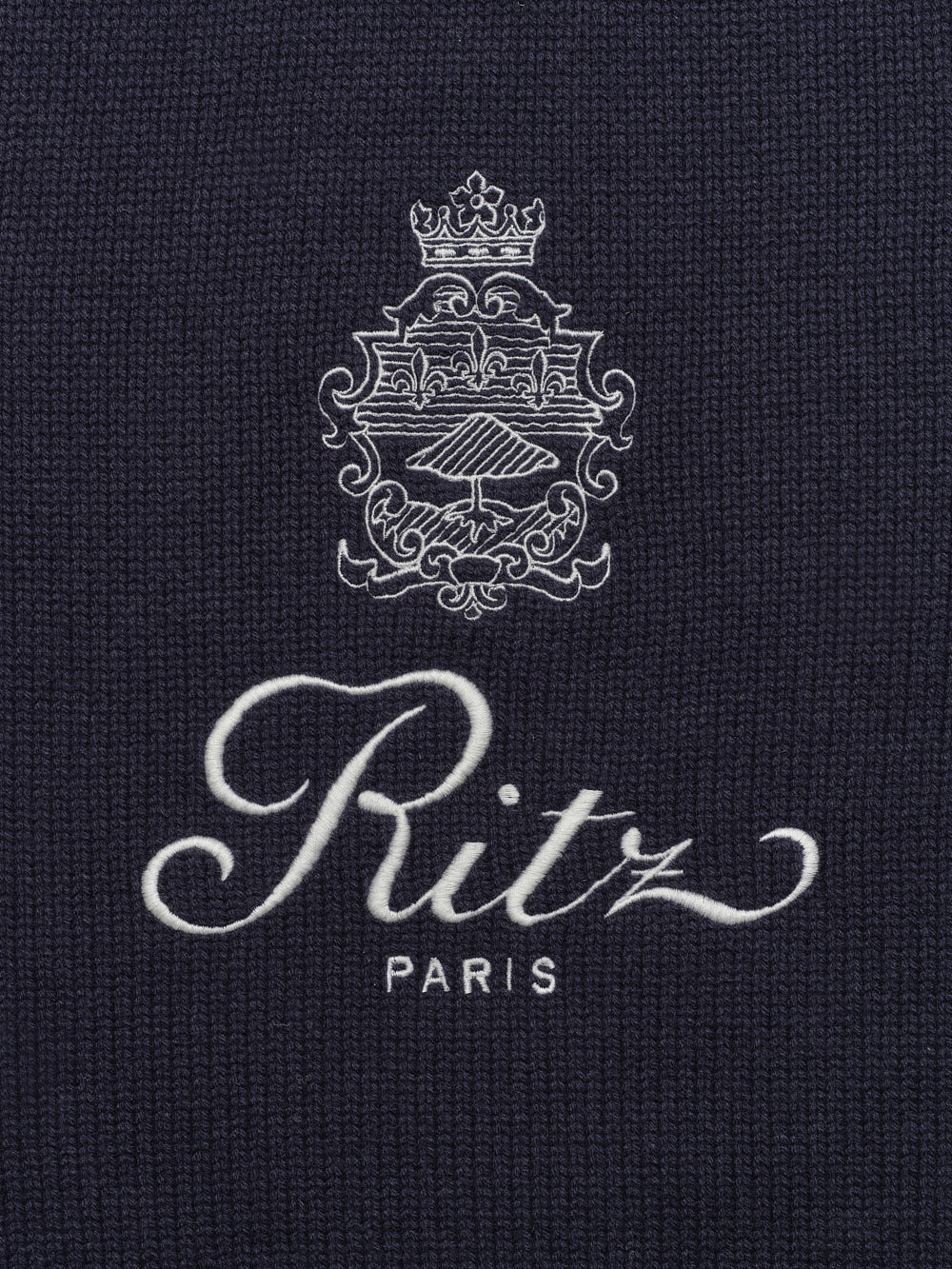 FRAME - Ritz Unisex Cashmere Sweater - Image 2