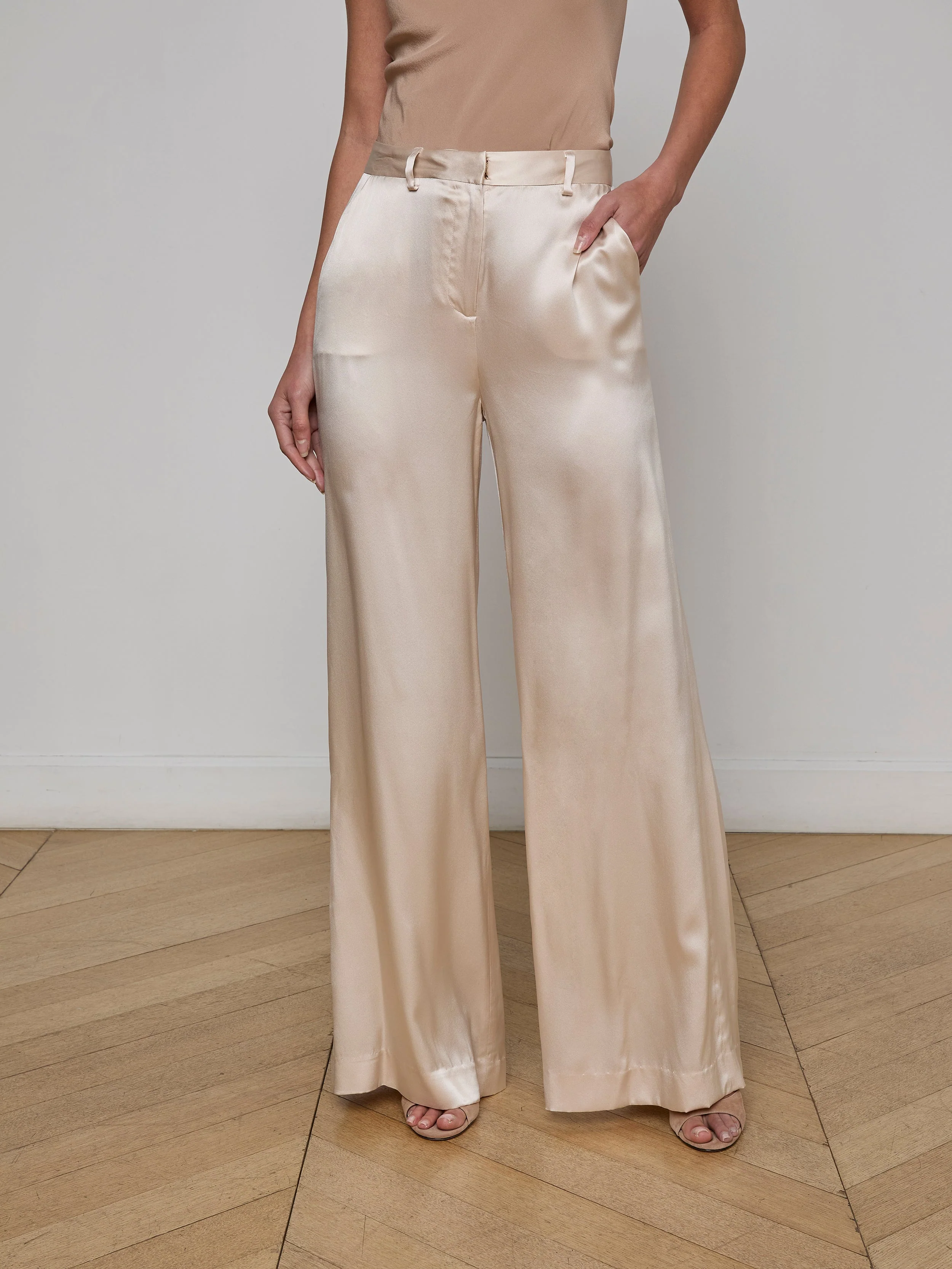 L'AGENCE - Gavin Silk Wide - Leg Pant - Image 2