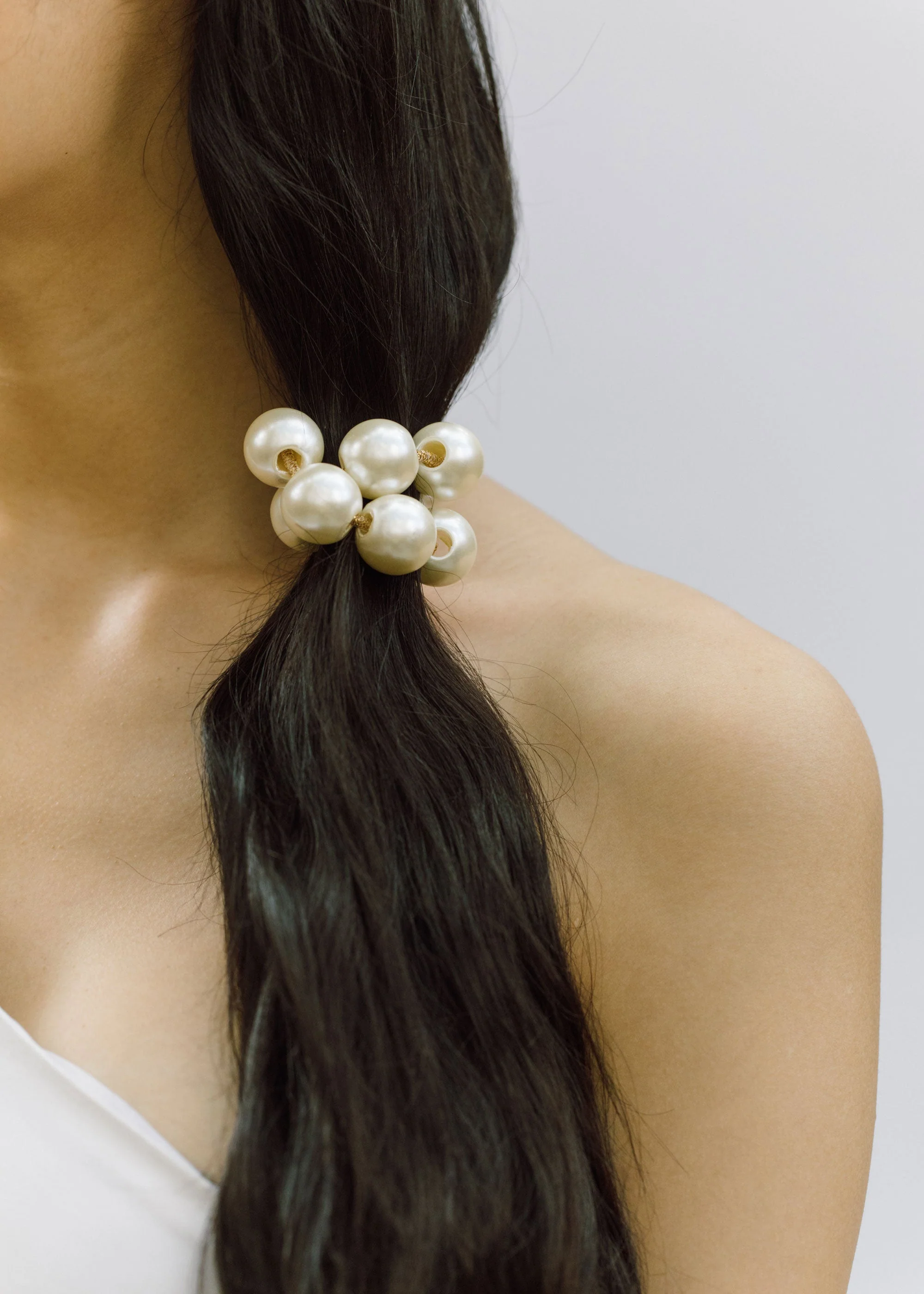 Jennifer Behr - Henley Pony Wrap - Image 3