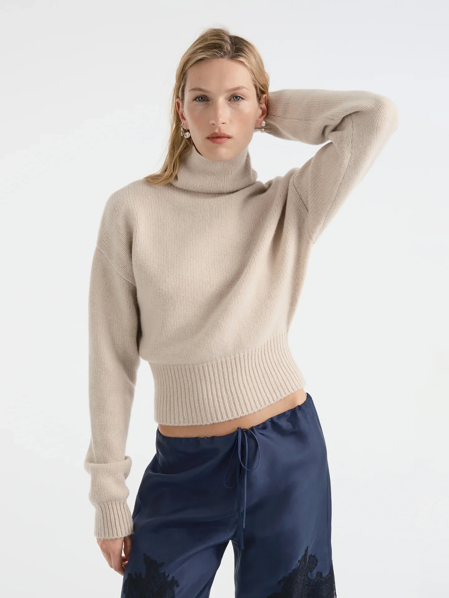 Aflalo - Herve Sweater in Cashmere - Image 14