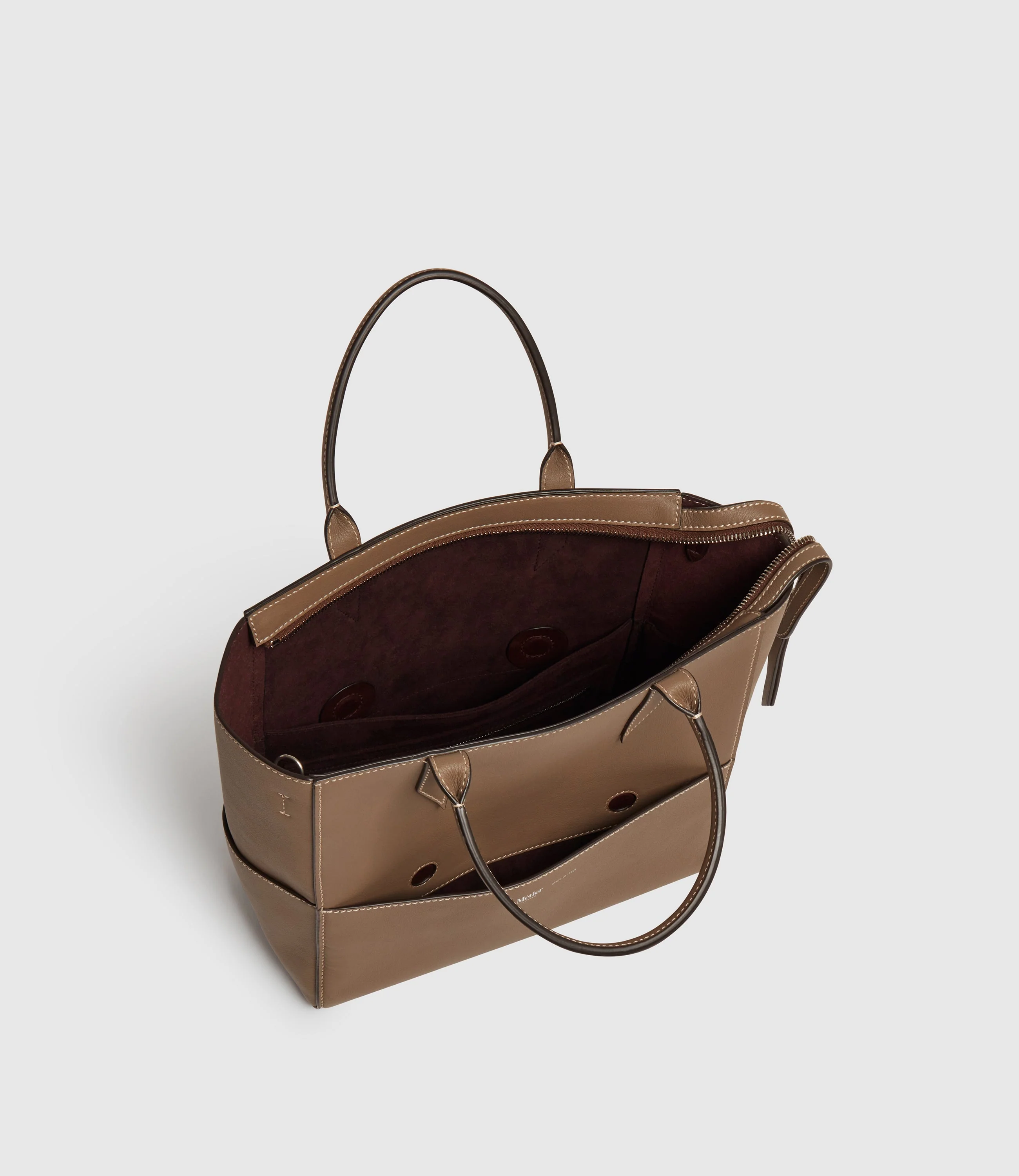Metier - Incognito Crossbody Cabas Smooth Calfskin Taupe - Image 3