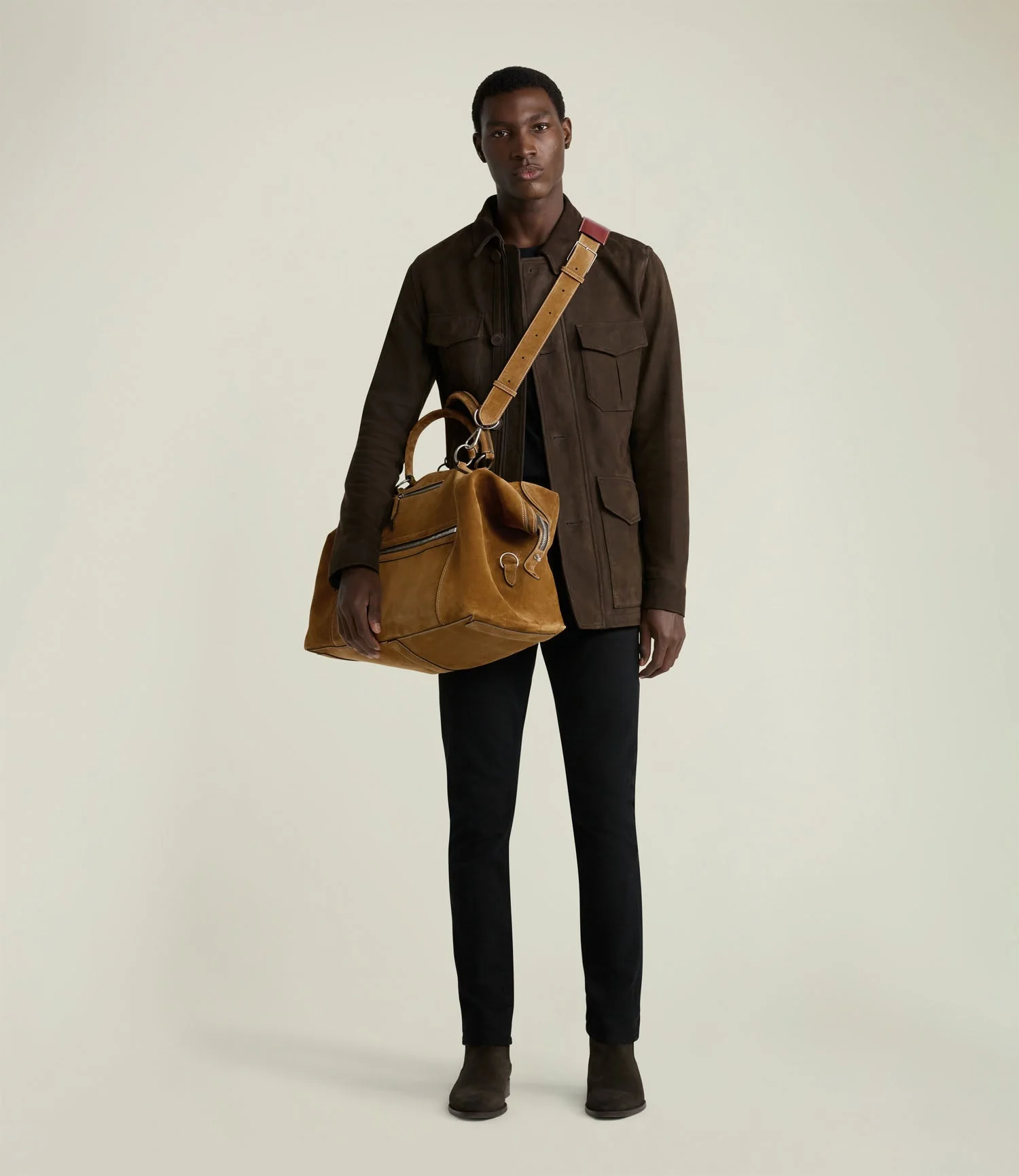 Metier - INDIANA JONES™ Vagabond Duffle Marrakech Suede - Collector’s Edition 2/10 - Image 8