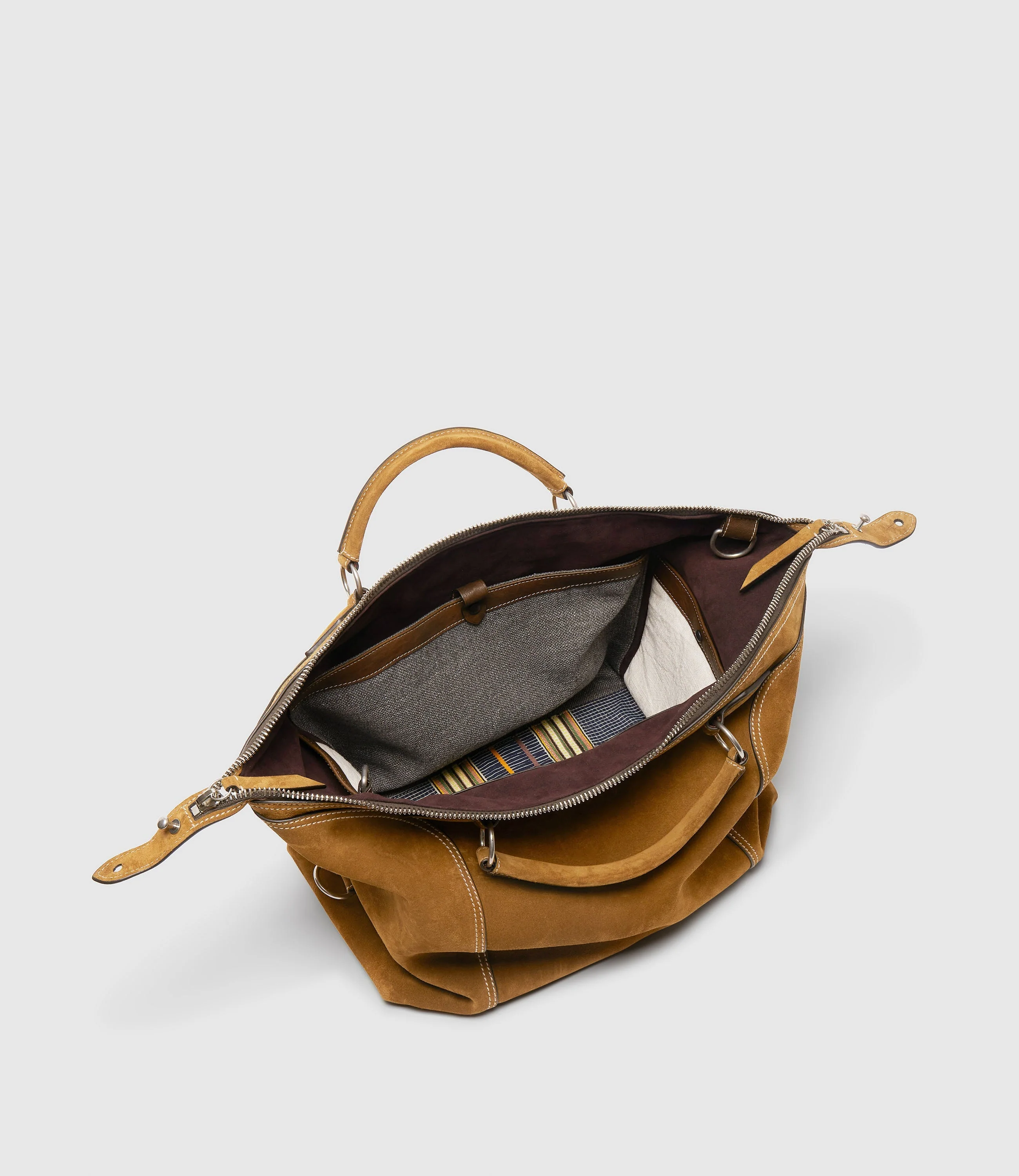 Metier - W INDIANA JONES™ Vagabond Messenger Marrakech Suede - Collector’s Edition 1/10 - Image 3