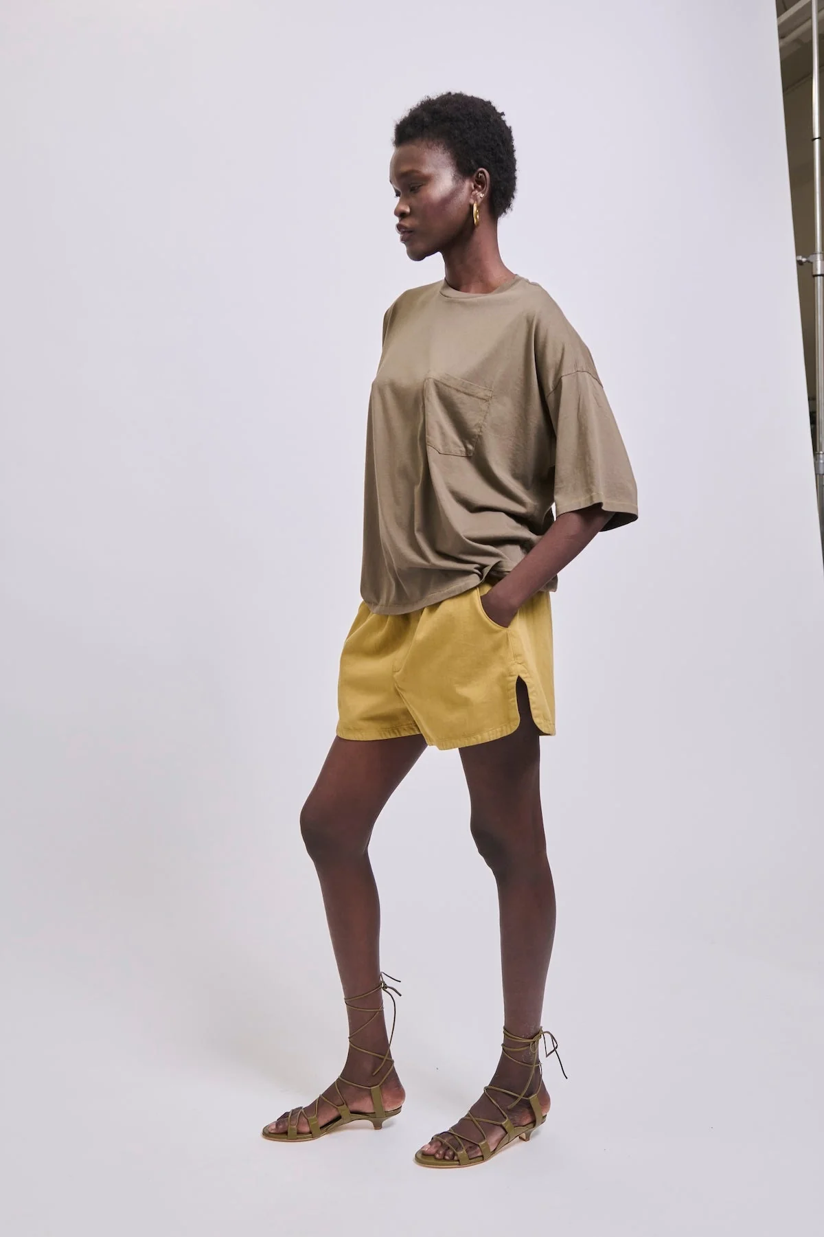 Jamie Haller - The Boxy Tee in Loden - Image 2