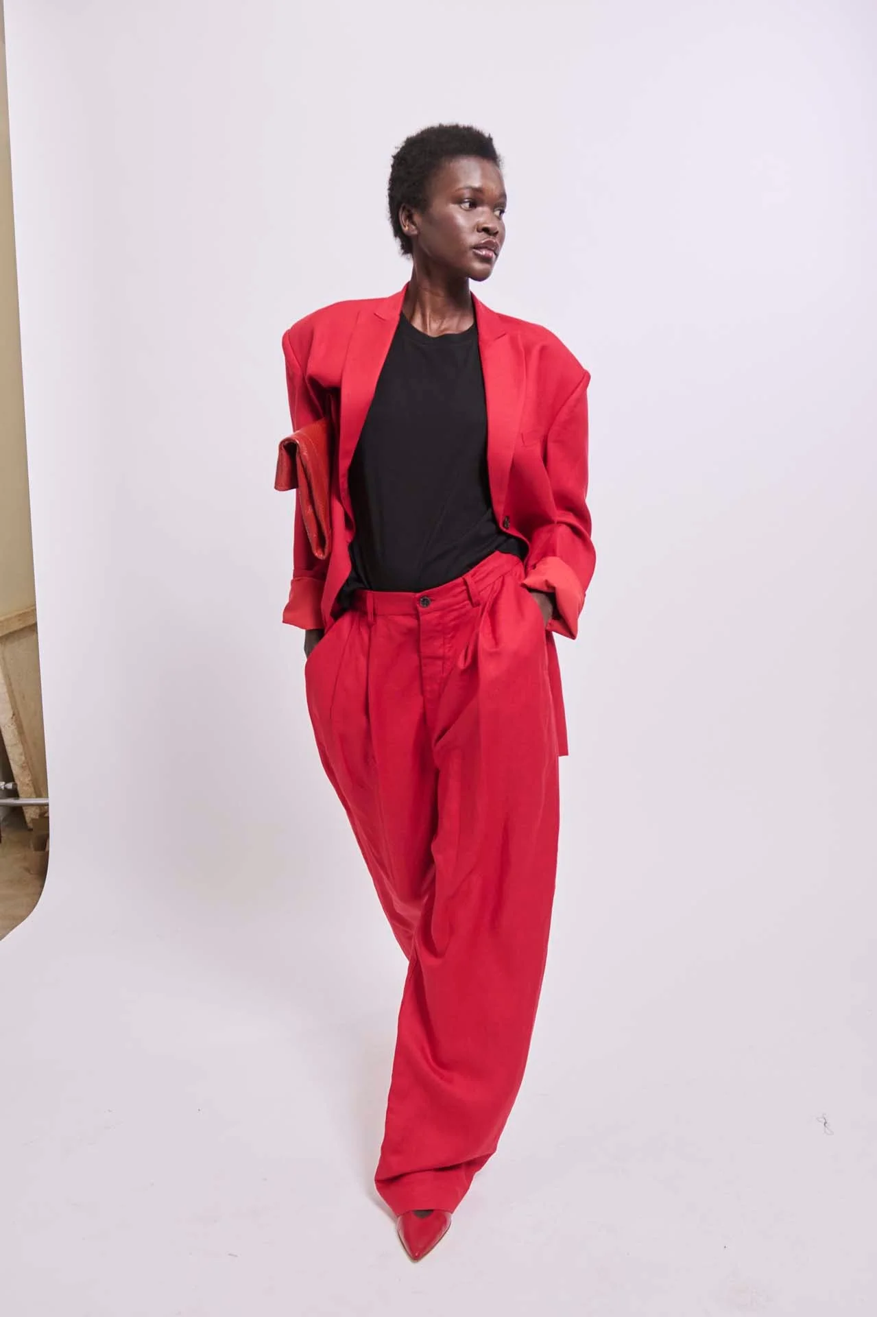 Jamie Haller - The Linen Oversized Blazer in Red - Image 13