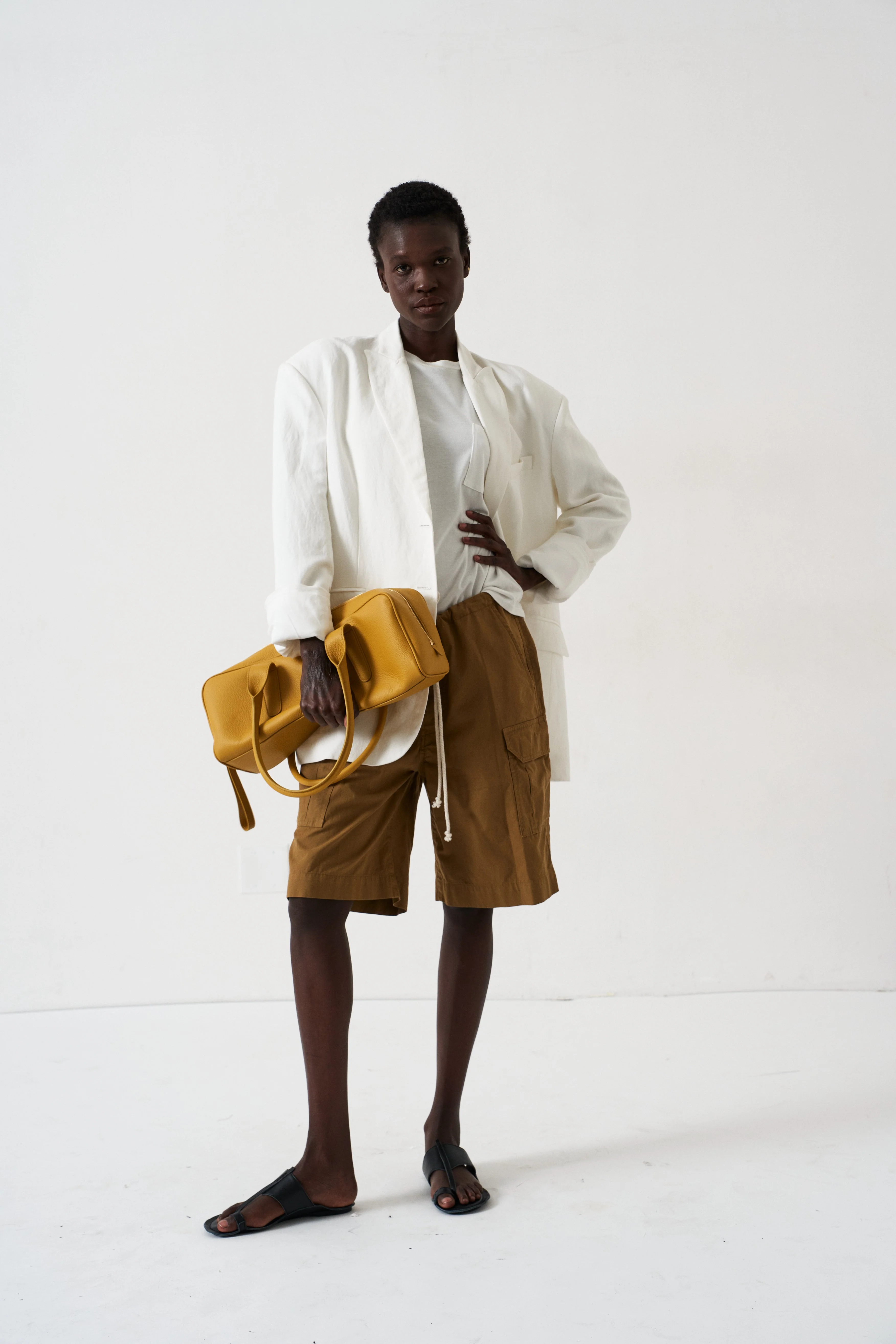Jamie Haller - The Linen Oversized Blazer in White - Image 9