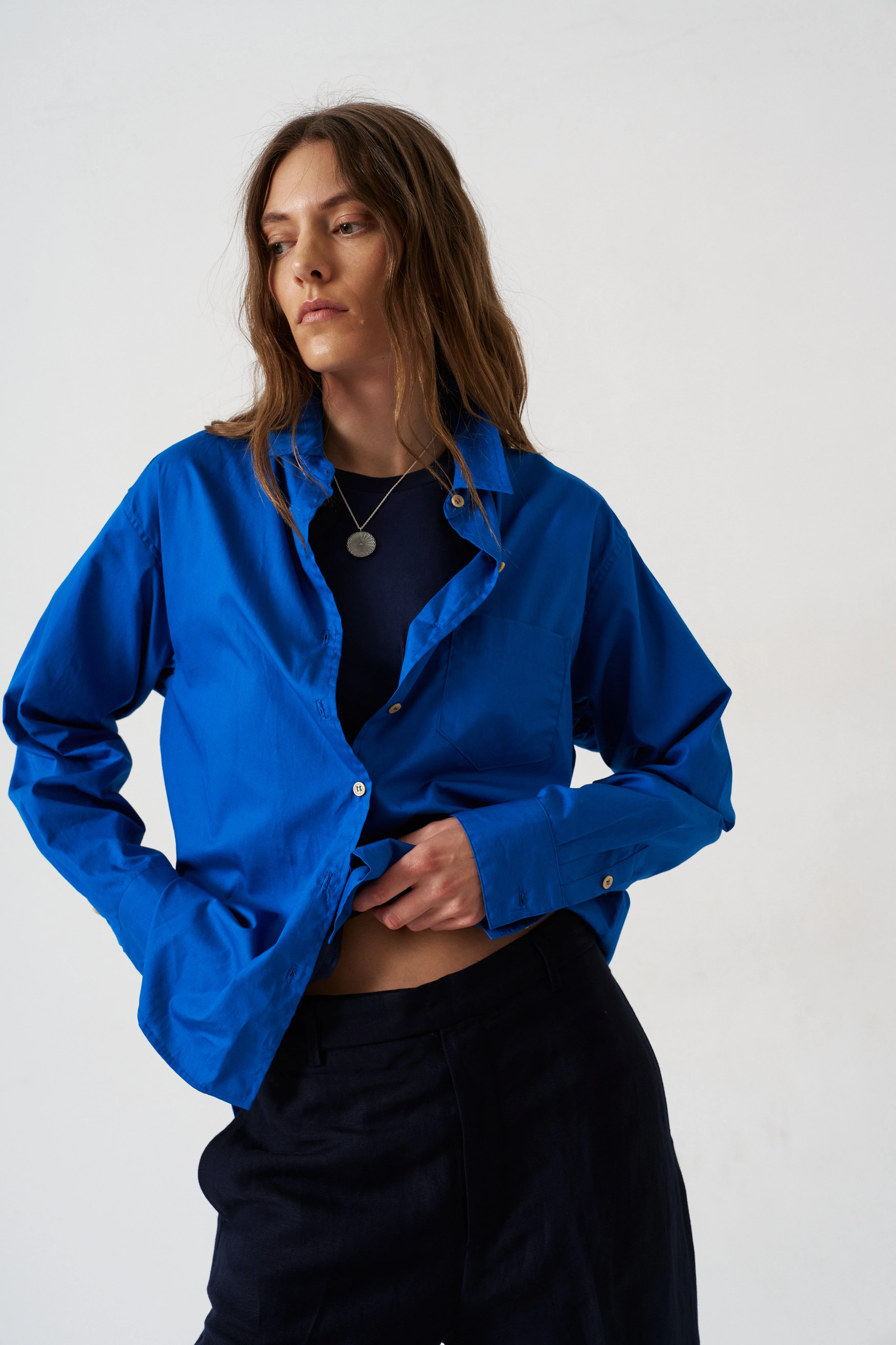 Jamie Haller - The Logo Weekend Shirt in Royal Blue - Image 8