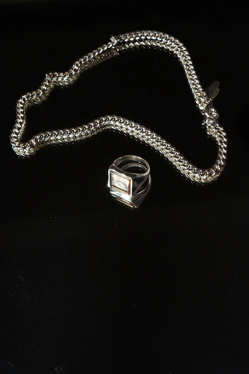 Jamie Haller - The Nina Flat Signet Ring in Smoky Quartz - Image 4