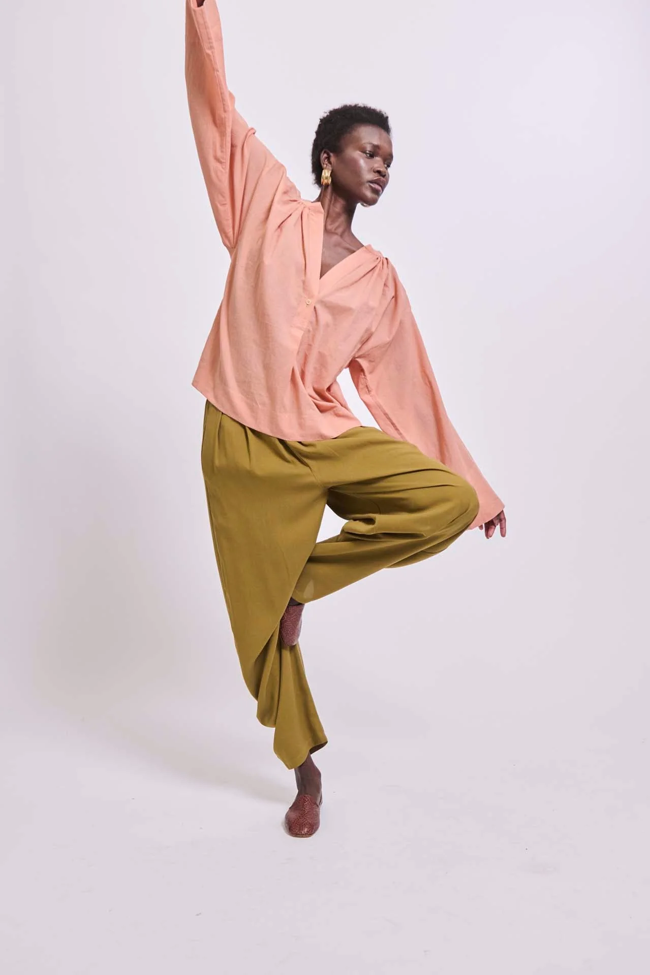 Jamie Haller - The Silk Arc Pant in Avo - Image 10