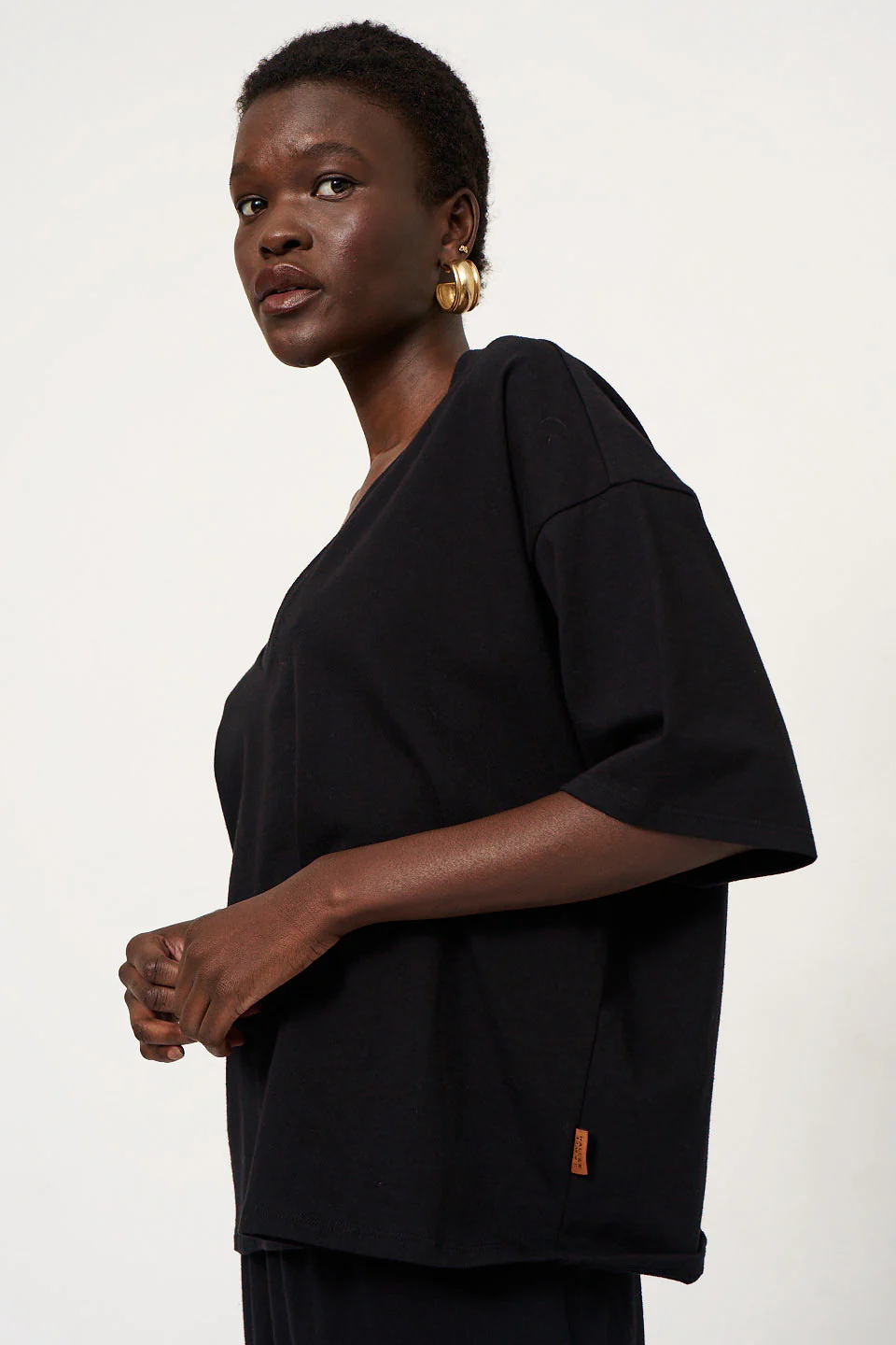 Jamie Haller - The V Tee in Black - Image 3