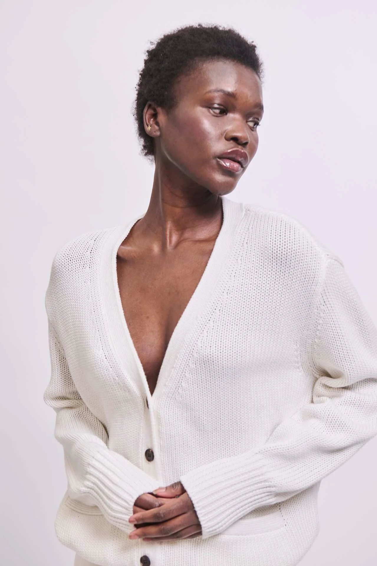 Jamie Haller - The Welt Pocket Cardigan in White - Image 3