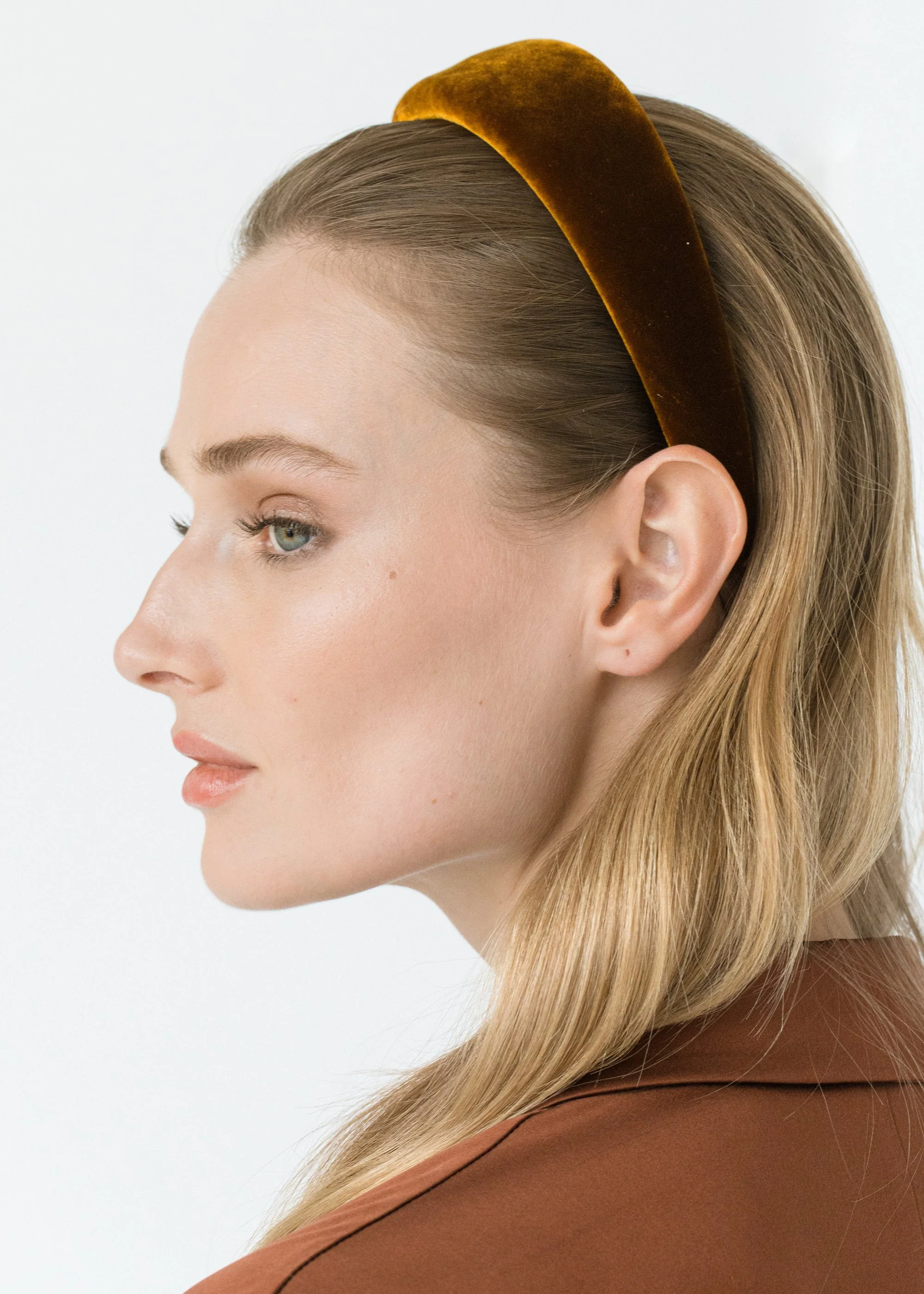 Jennifer Behr - Kate Headband in Velvet - Image 2