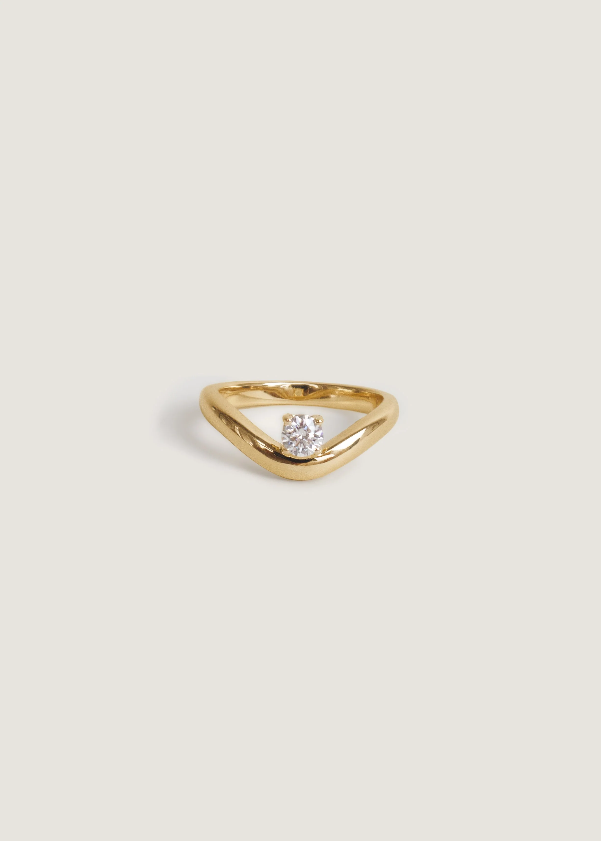 Kinn - Katherine Curved Ring Diamond