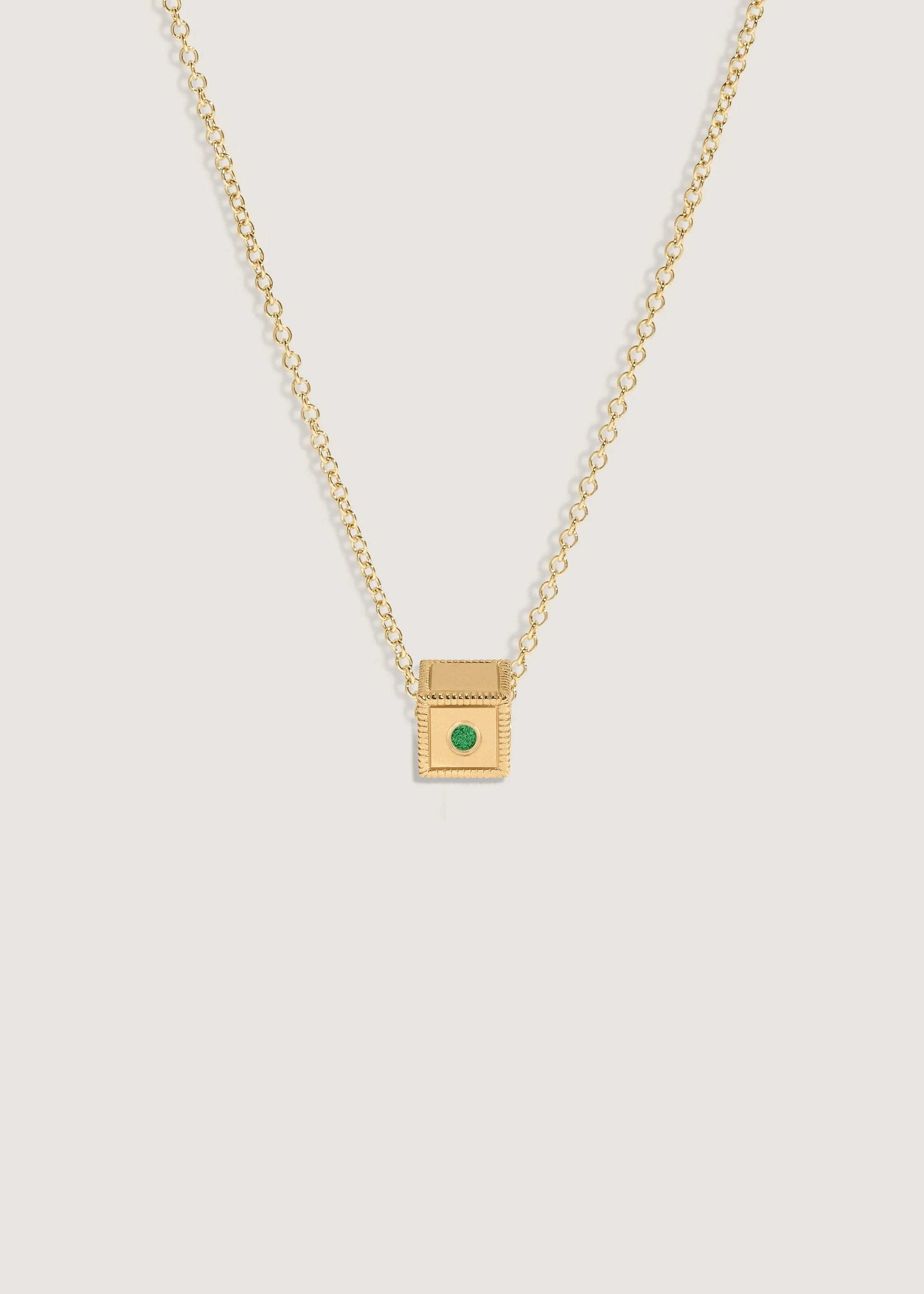 Kinn - Chapter Custom Birthstone Charm Necklace Emerald