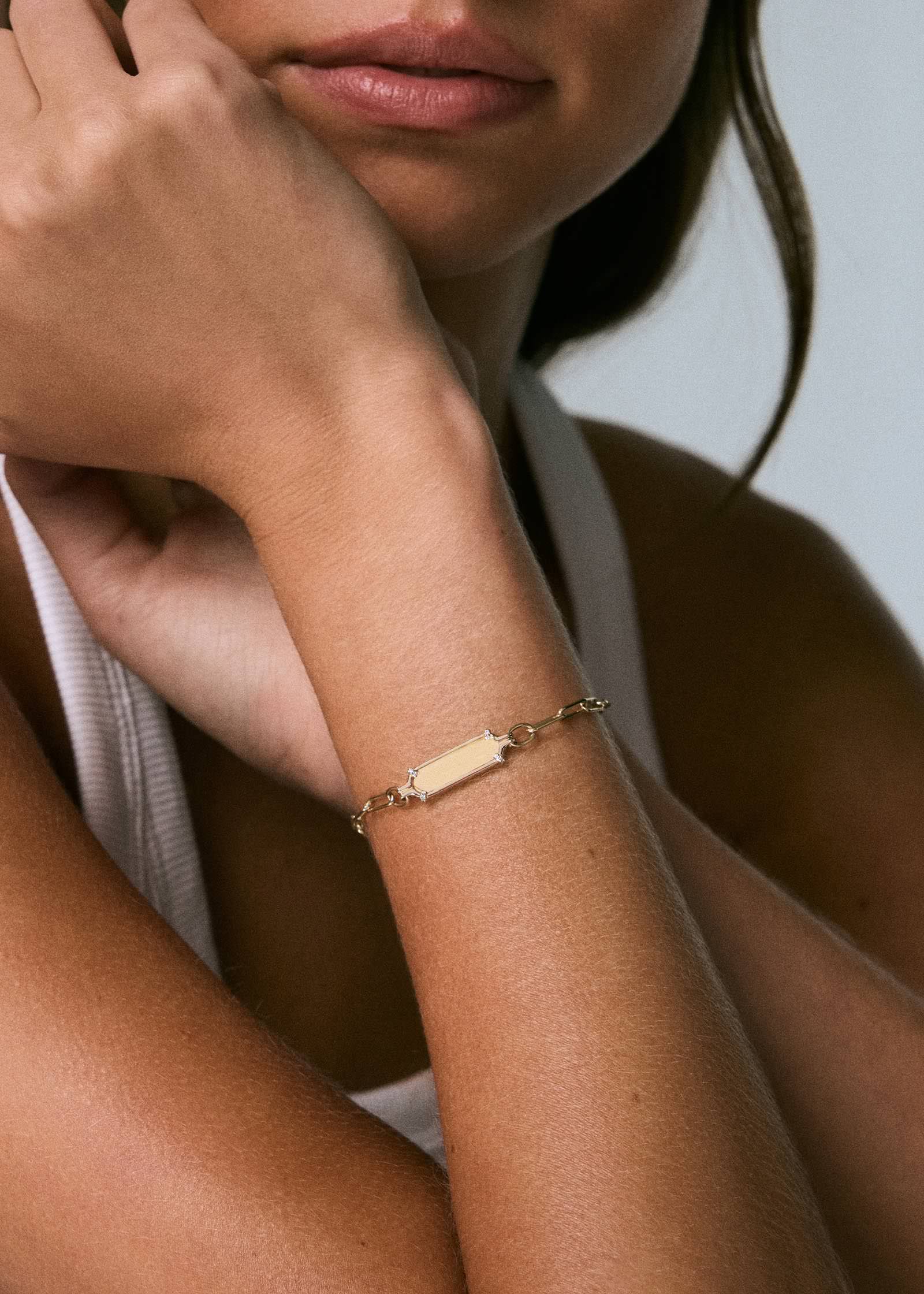 Kinn - Harlow Oval Pavé ID Bracelet - Image 3