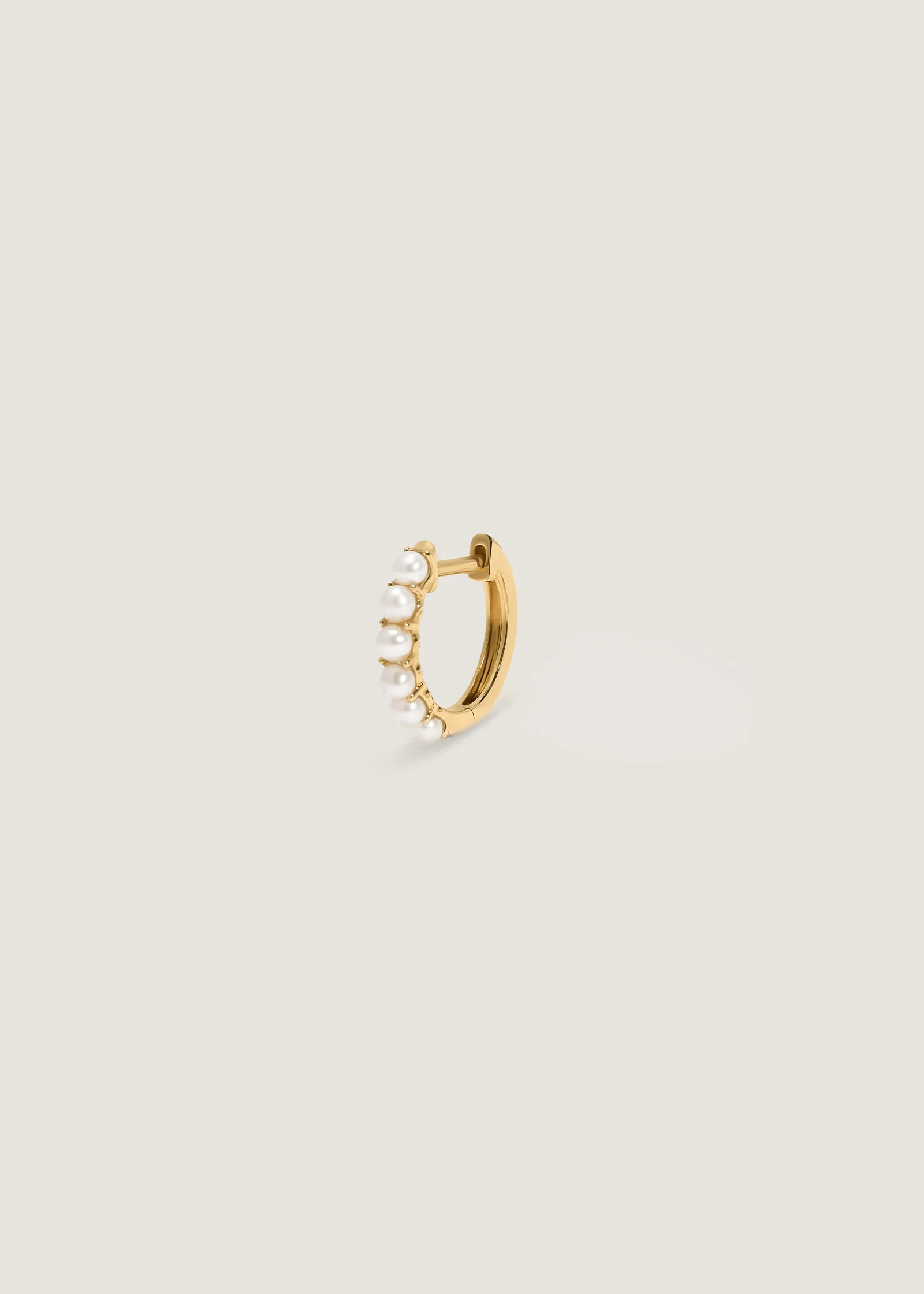 Kinn - Marina Pearl Huggie Earrings - Image 9