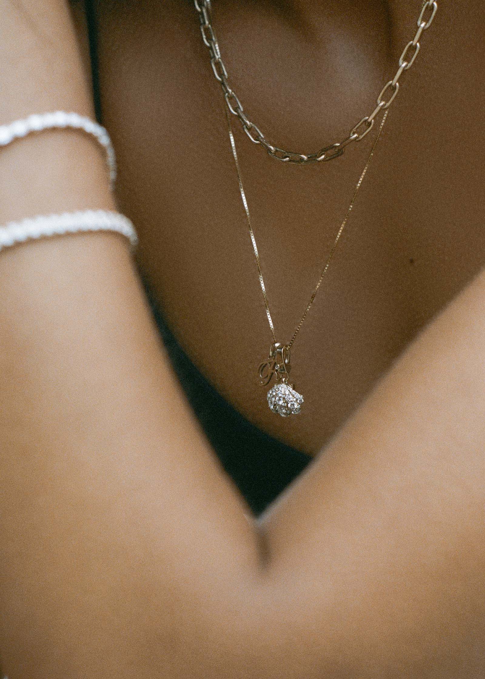 Kinn - Pavé Diamond Shell Charm - Image 4