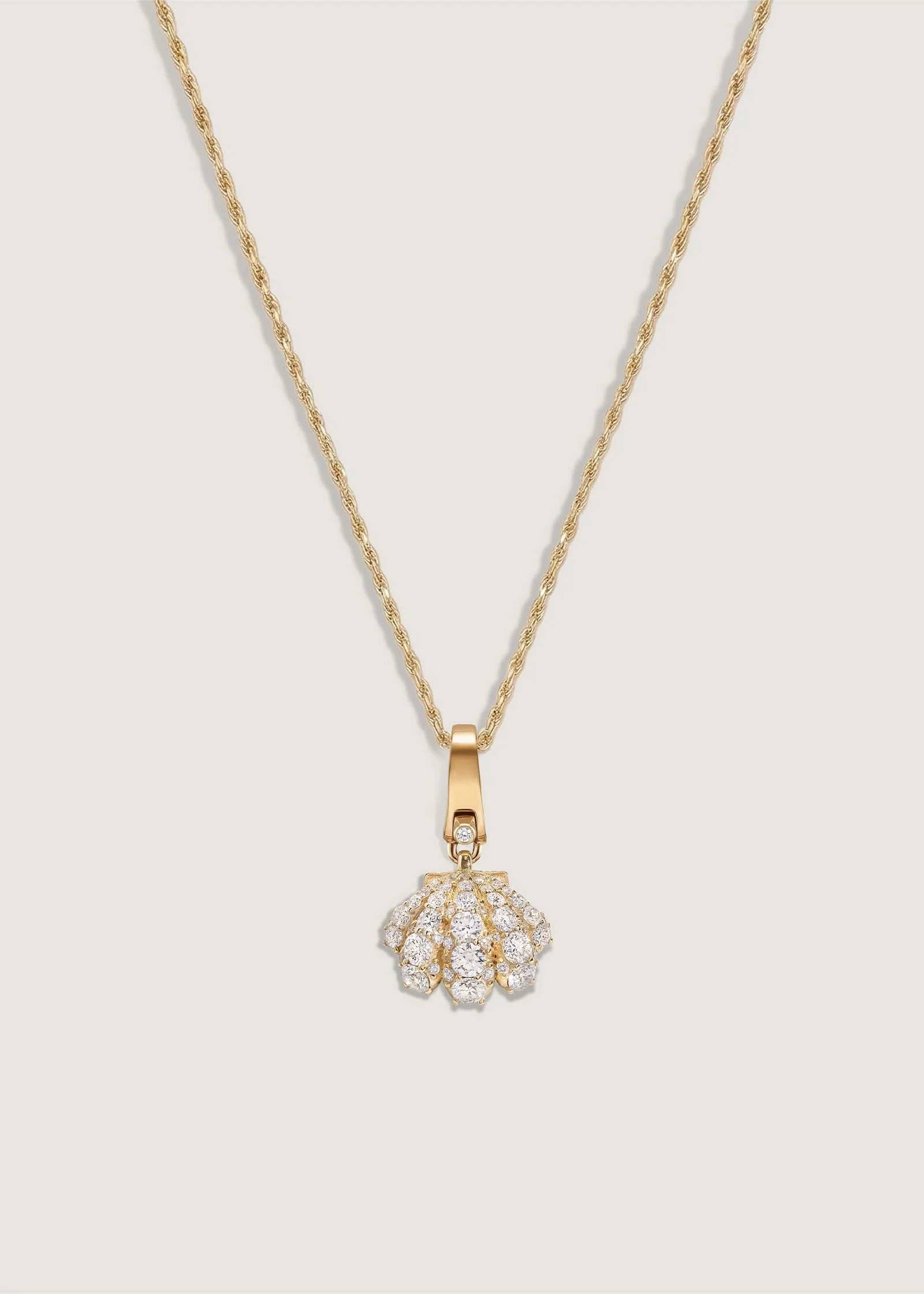 Kinn - Pavé Diamond Shell Charm Necklace - Image 9
