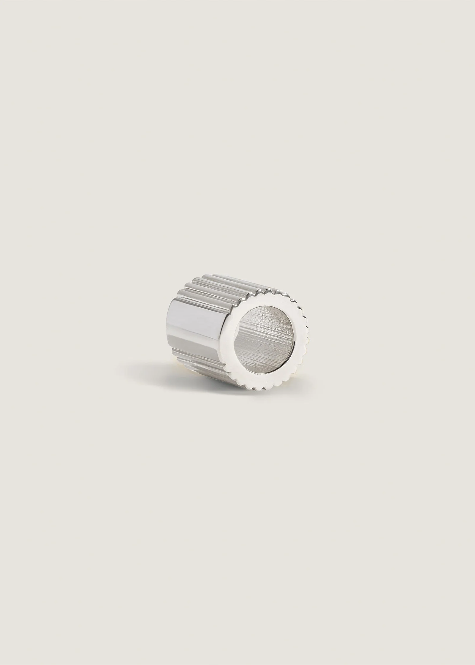 Kinn - The Estate Charm Silver - Image 3