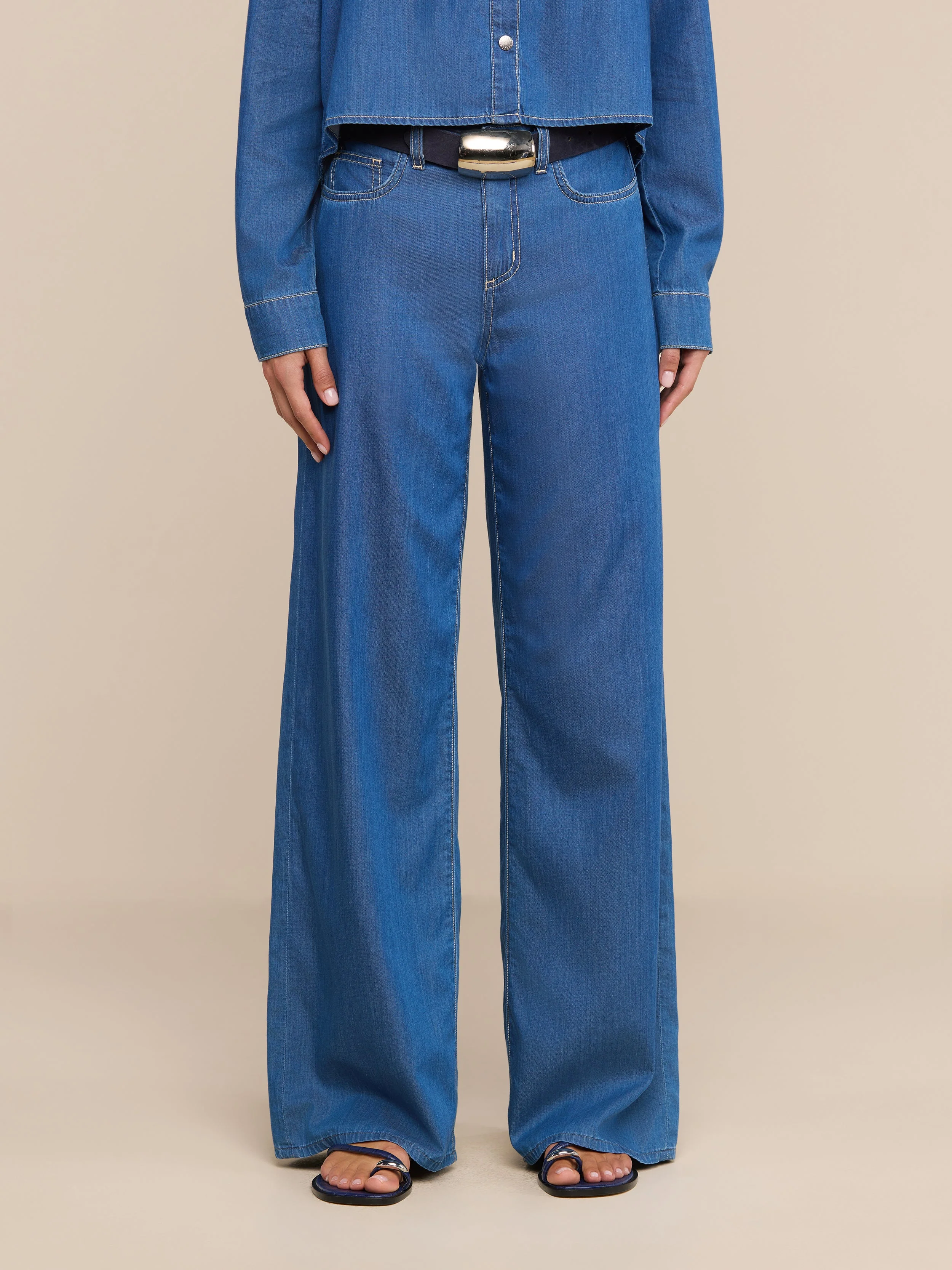 L'AGENCE - Alicent Wide - Leg Jean - Image 3