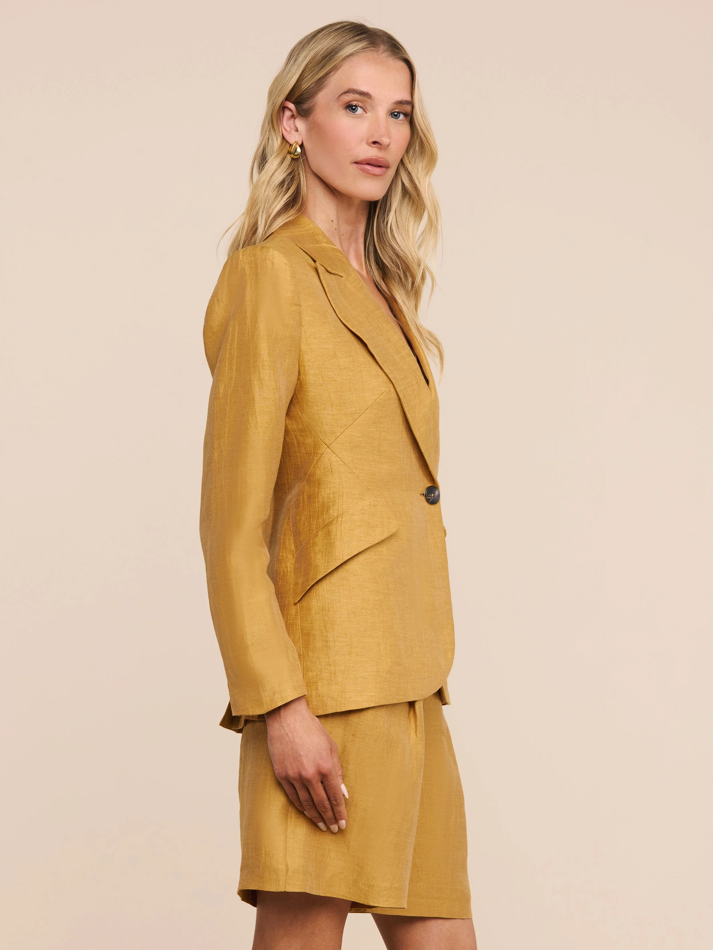 L'AGENCE - Chamberlain Linen - Blend Blazer - Image 2