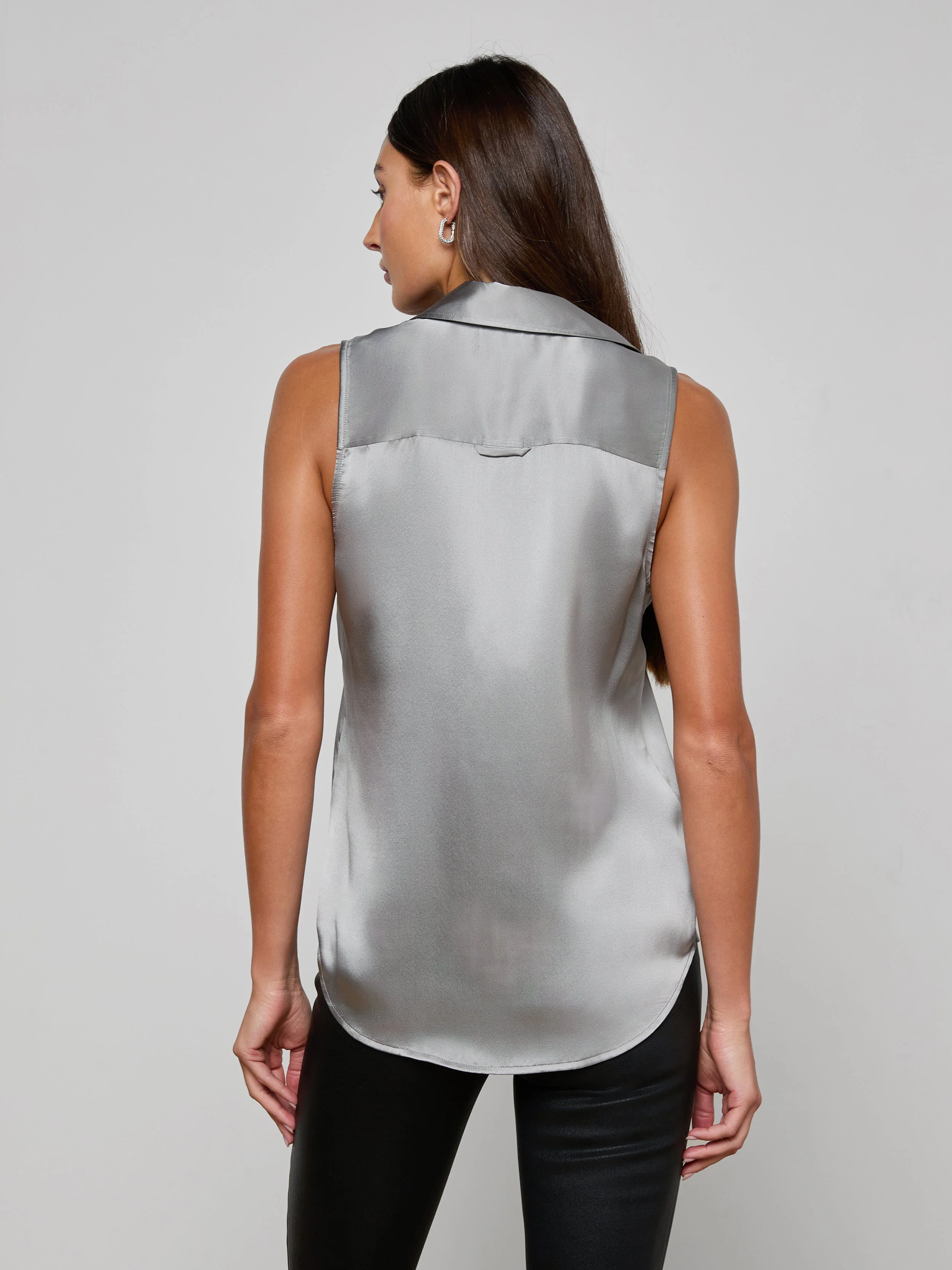 L'AGENCE - Emmy Sleeveless Silk Blouse - Image 4