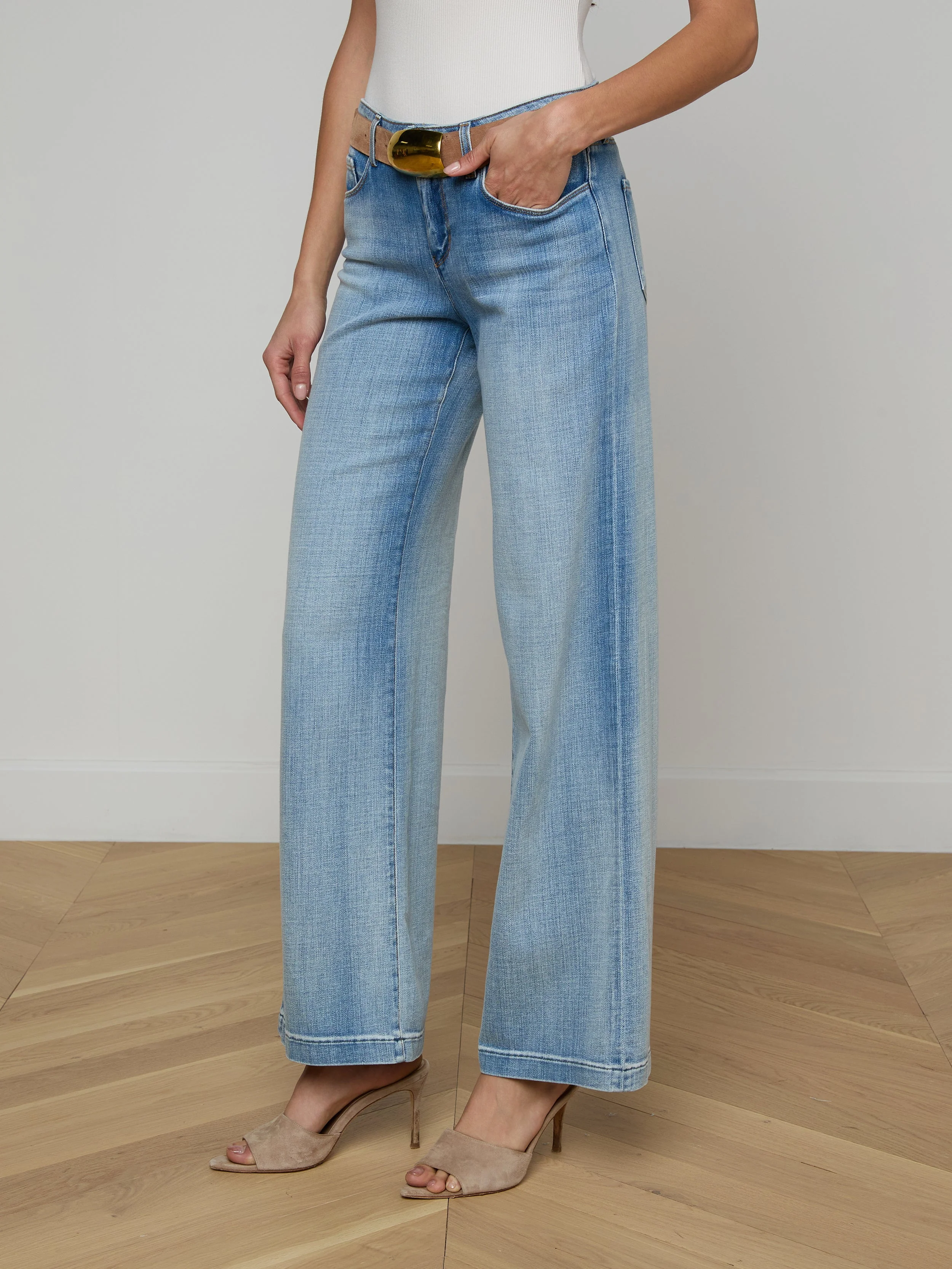 L'AGENCE - Joanne Low - Rise Wide - Leg Jean - Image 3