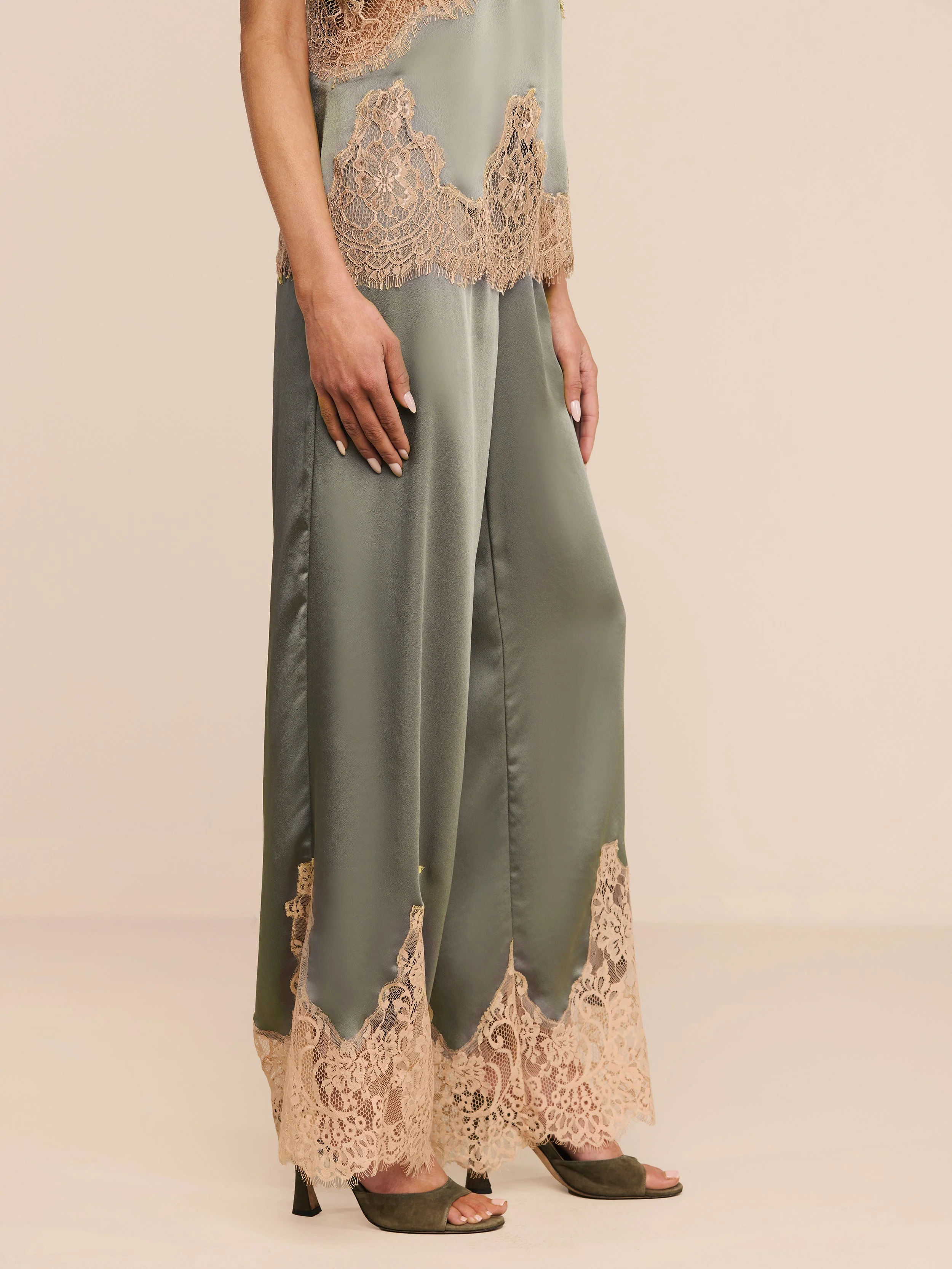 L'AGENCE - Mirel Pant - Image 5