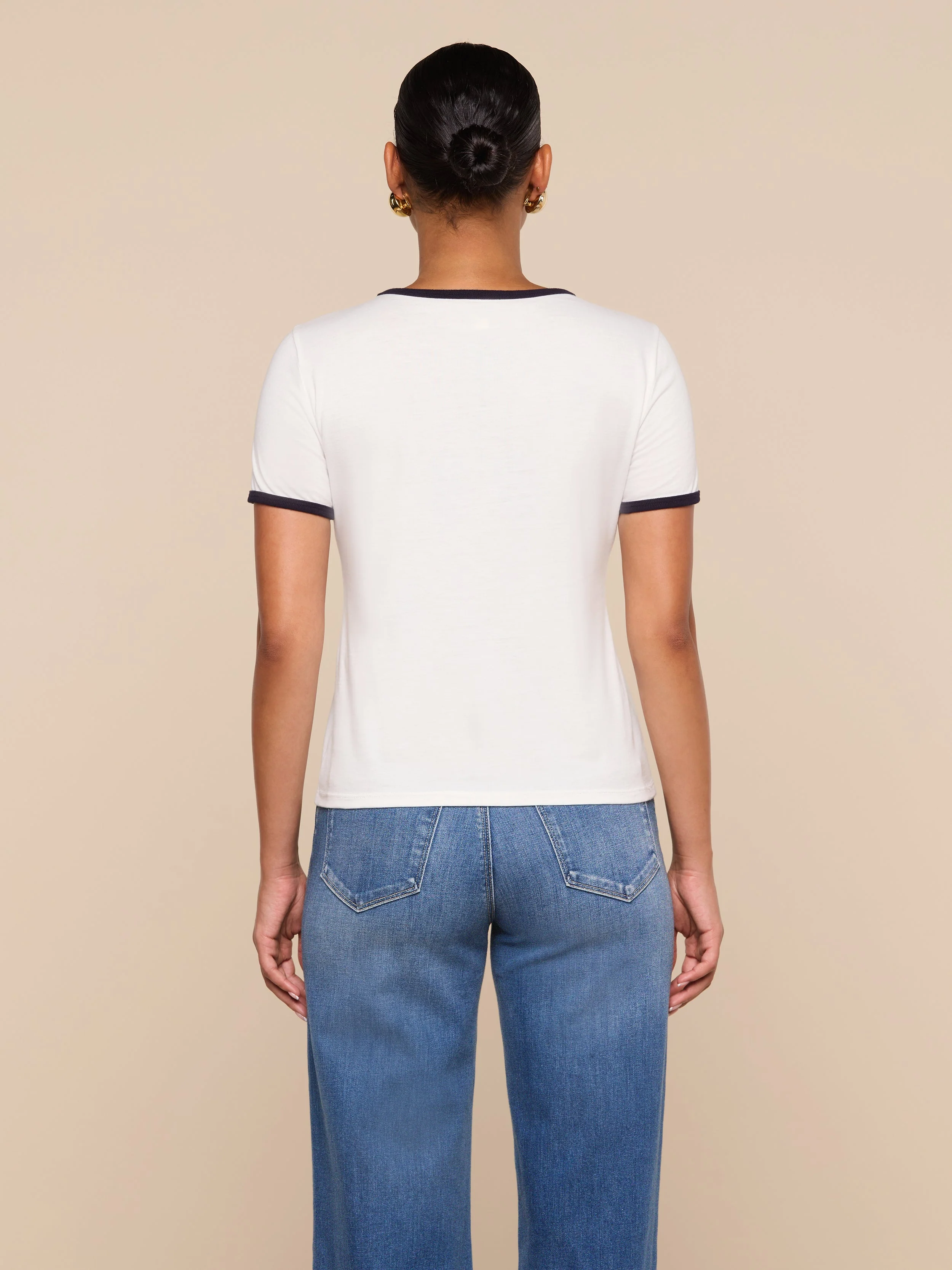 L'AGENCE - Tommie Crewneck Tee - Image 5