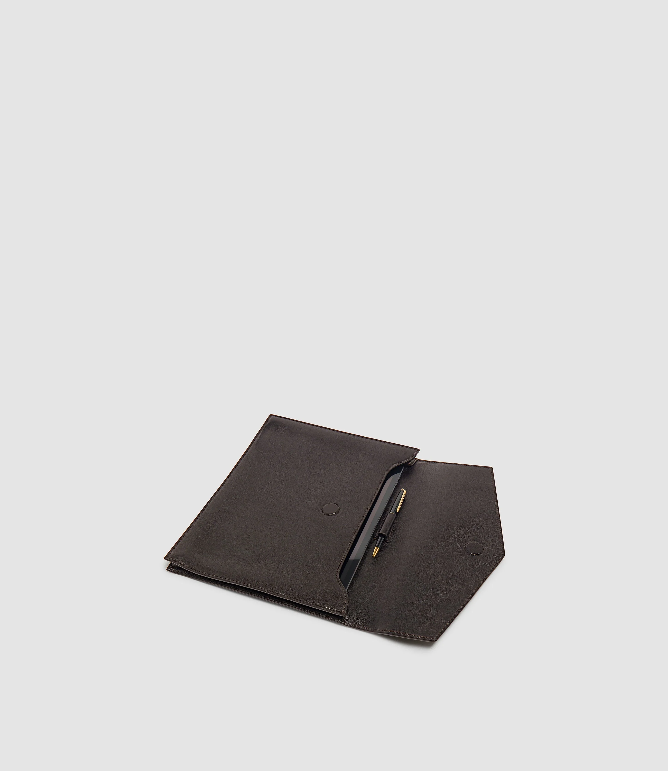 Metier - Large Tablet Folio Buffalo Cacao - Image 4