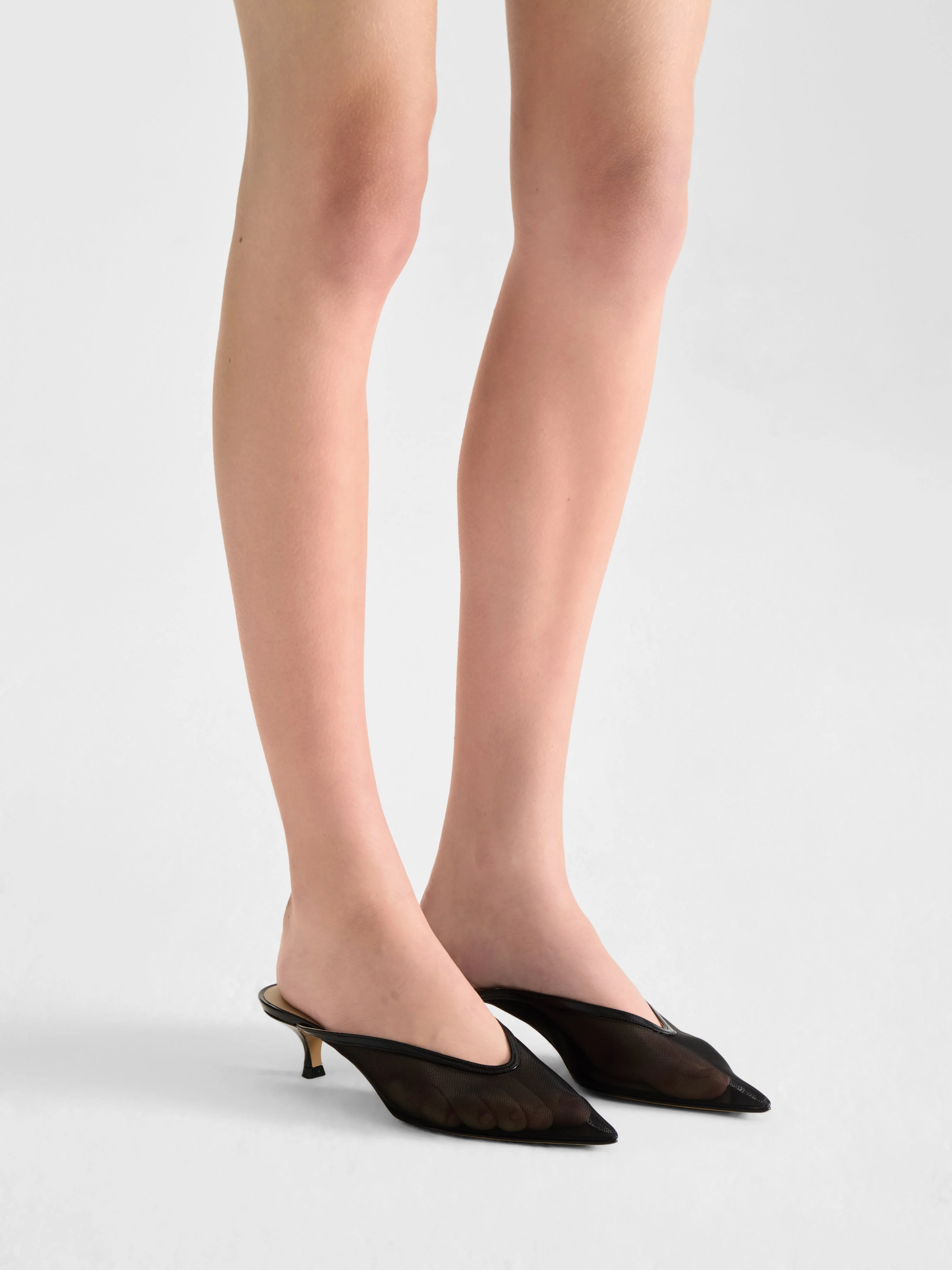 Le Monde Beryl - Venetian Kitten Mule / Black Mesh - Image 5