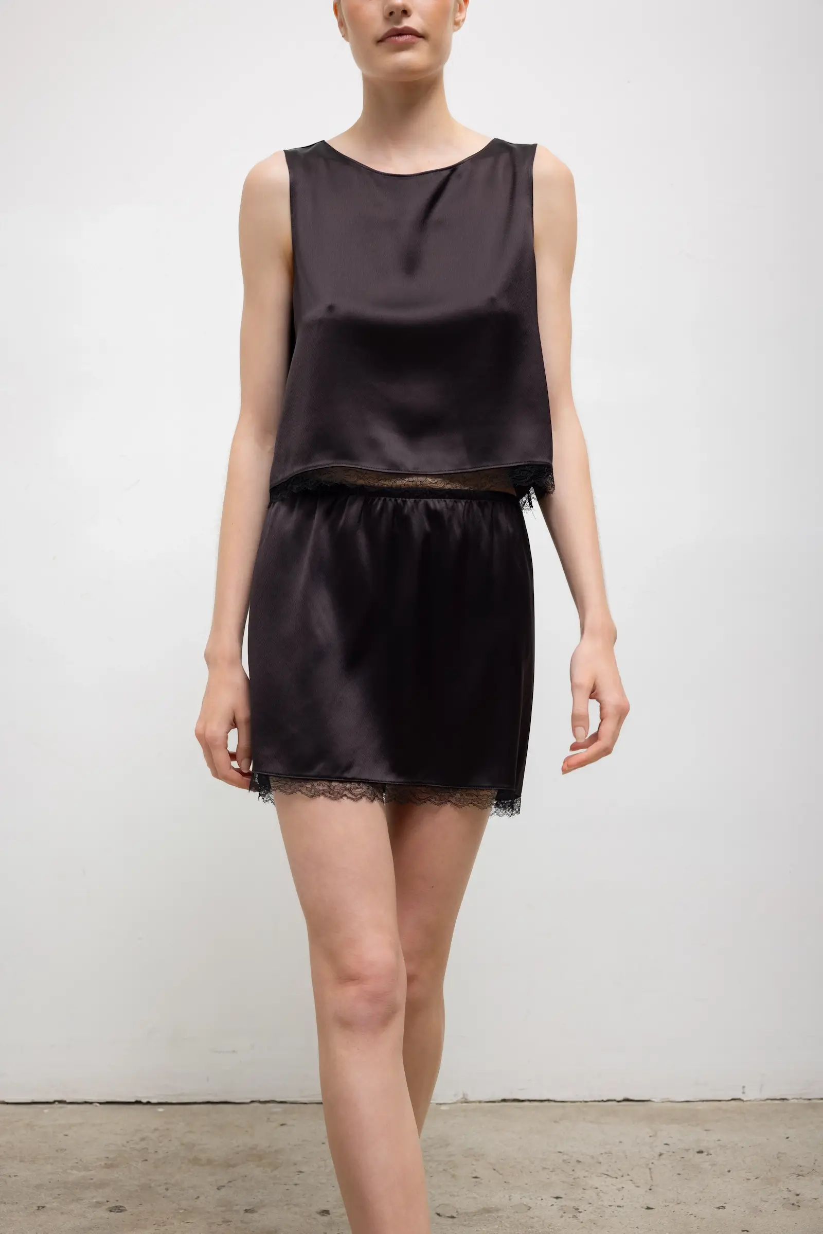 Leset - Barb Lace Mini Skirt - Image 4