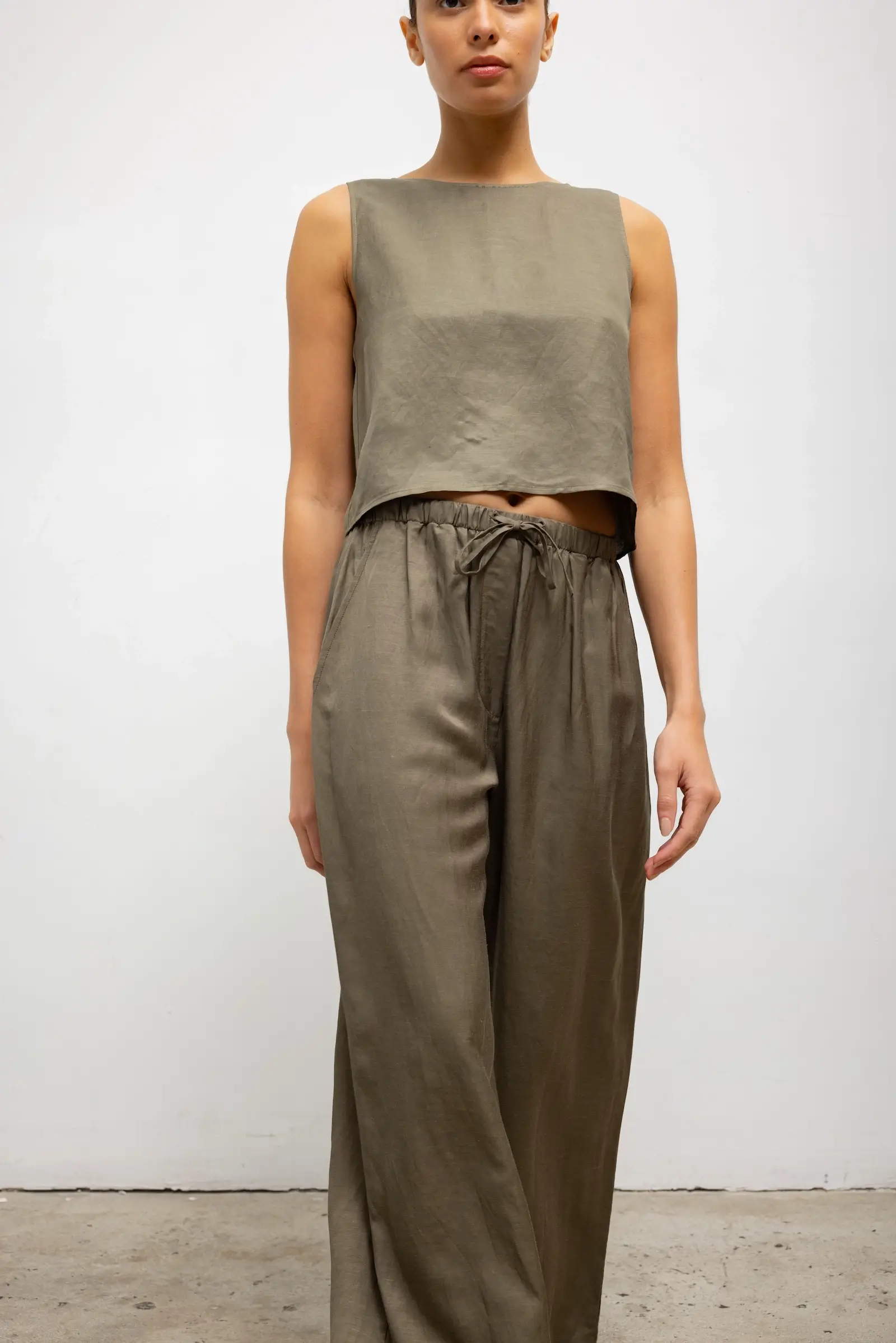 Leset - Daniel Crop Sleeveless Crew - Image 5