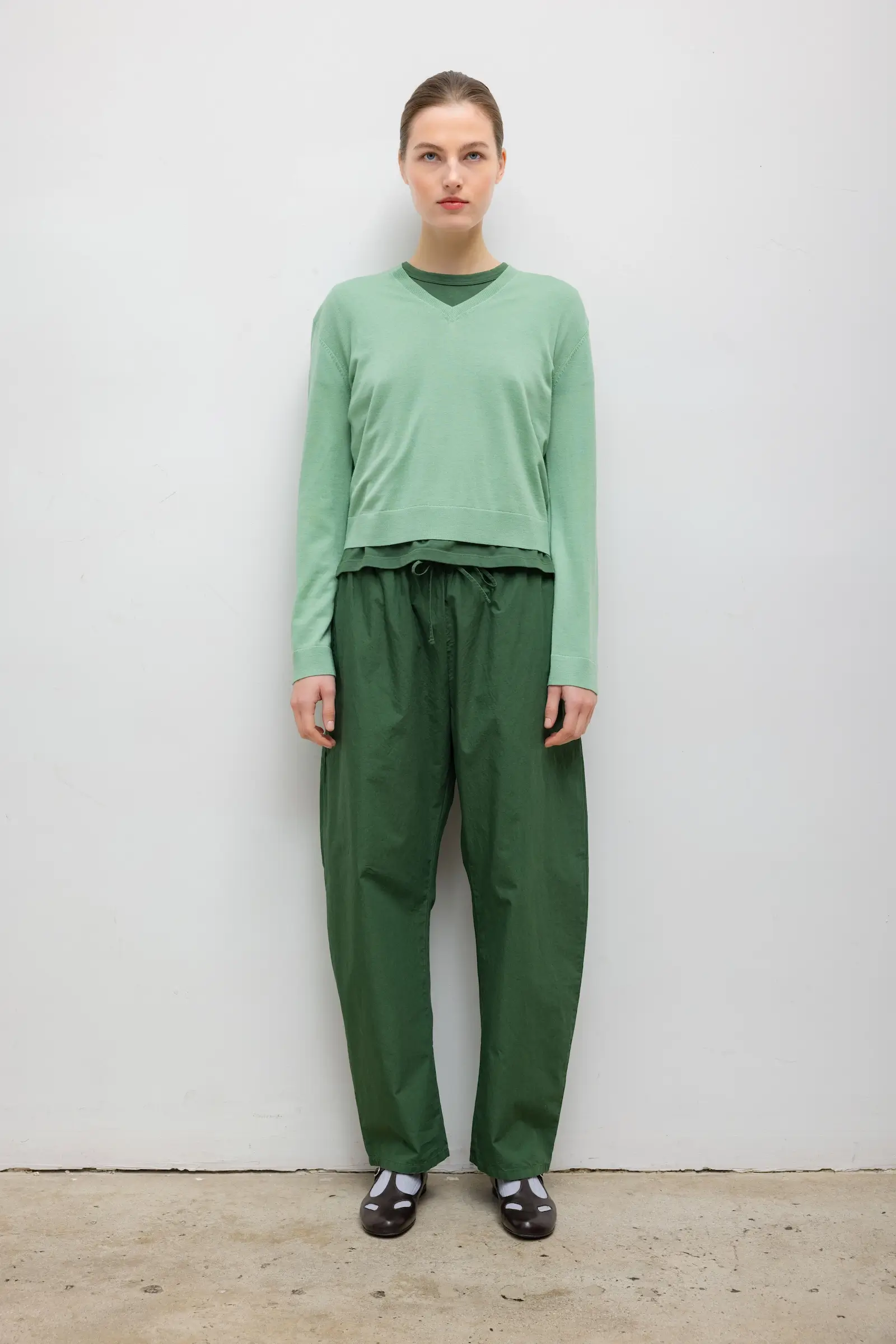 Leset - James Classic V Neck - Image 2