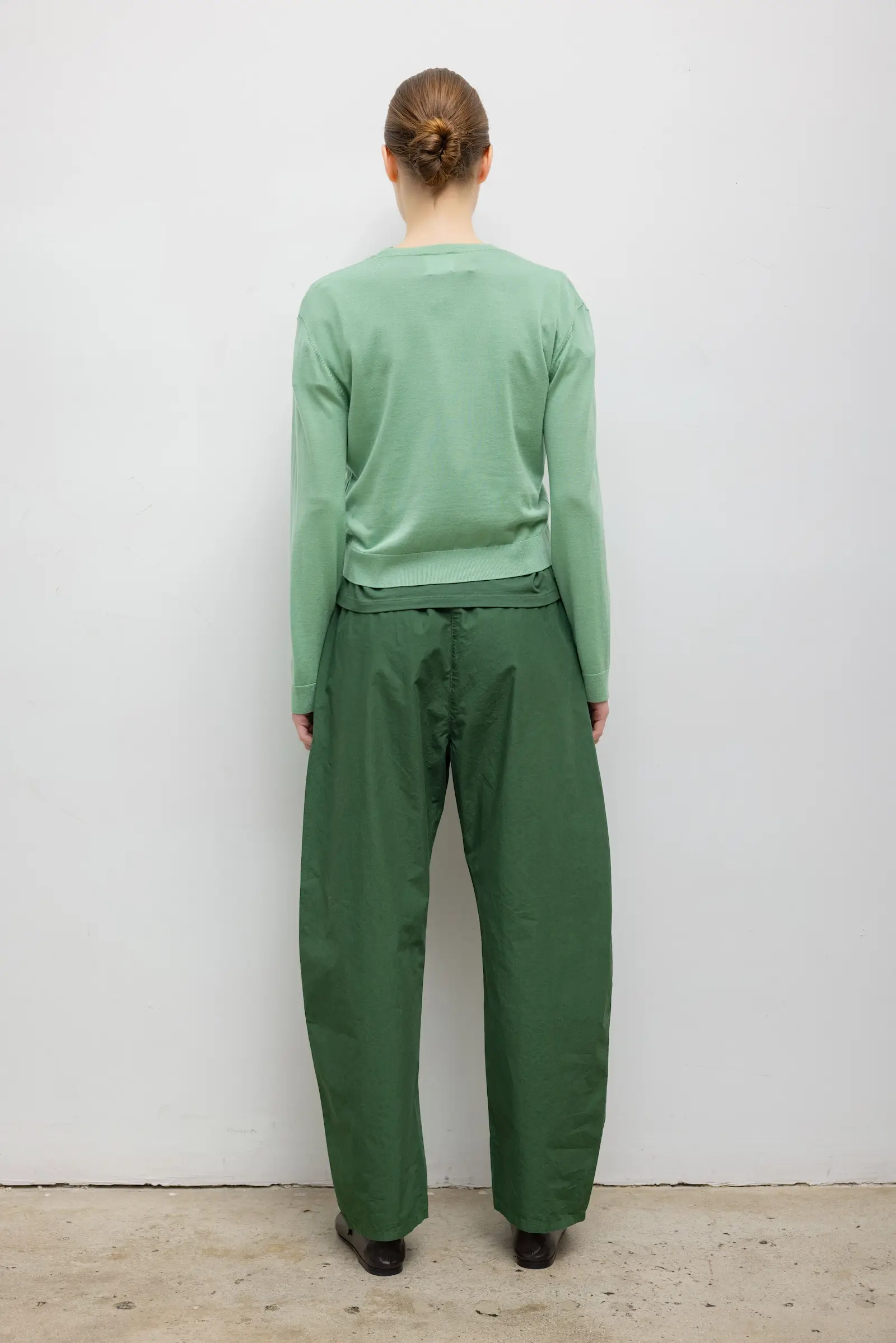Leset - James Classic V Neck - Image 6