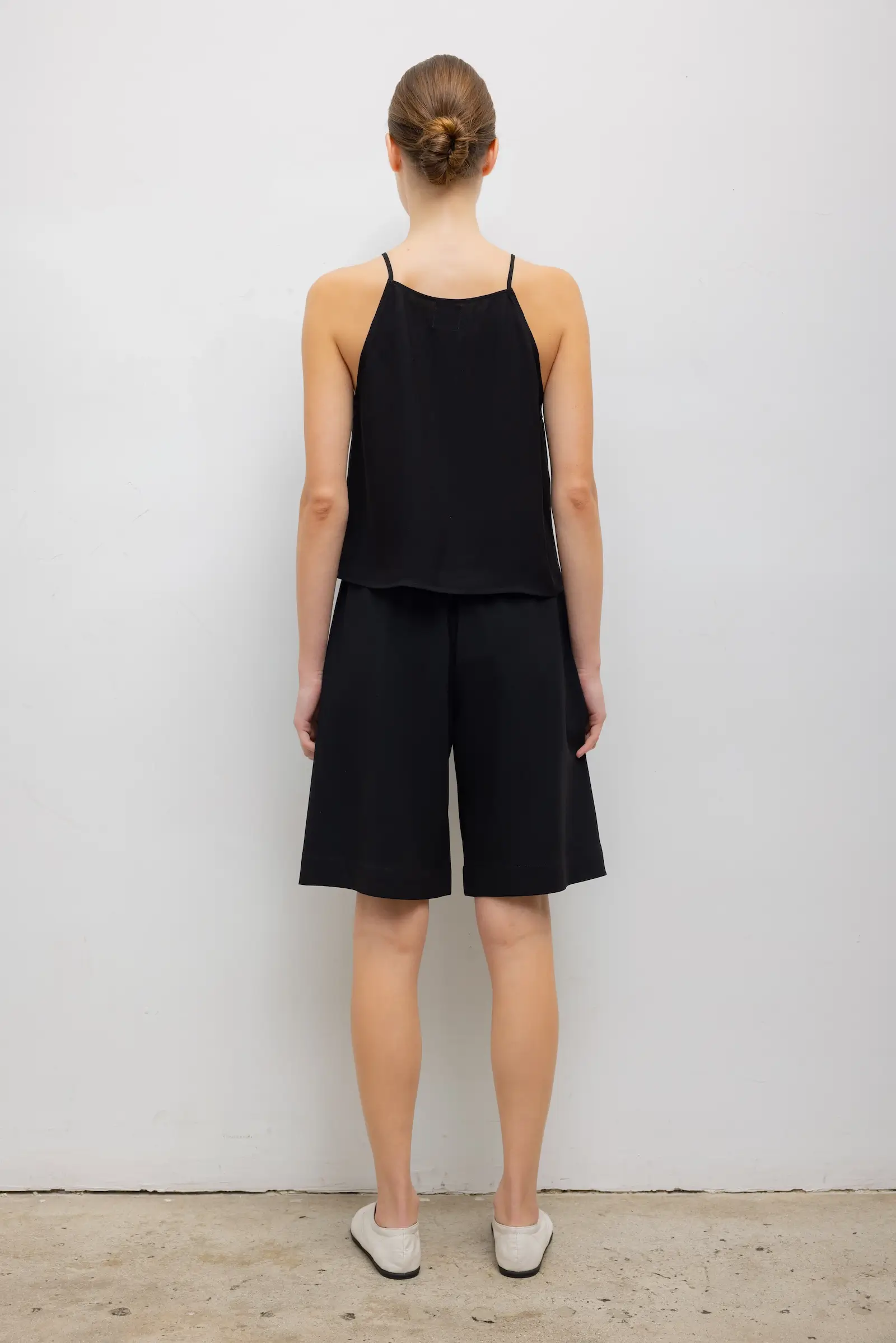 Leset - Pre - Order: Ari High Neck Tank - Image 4