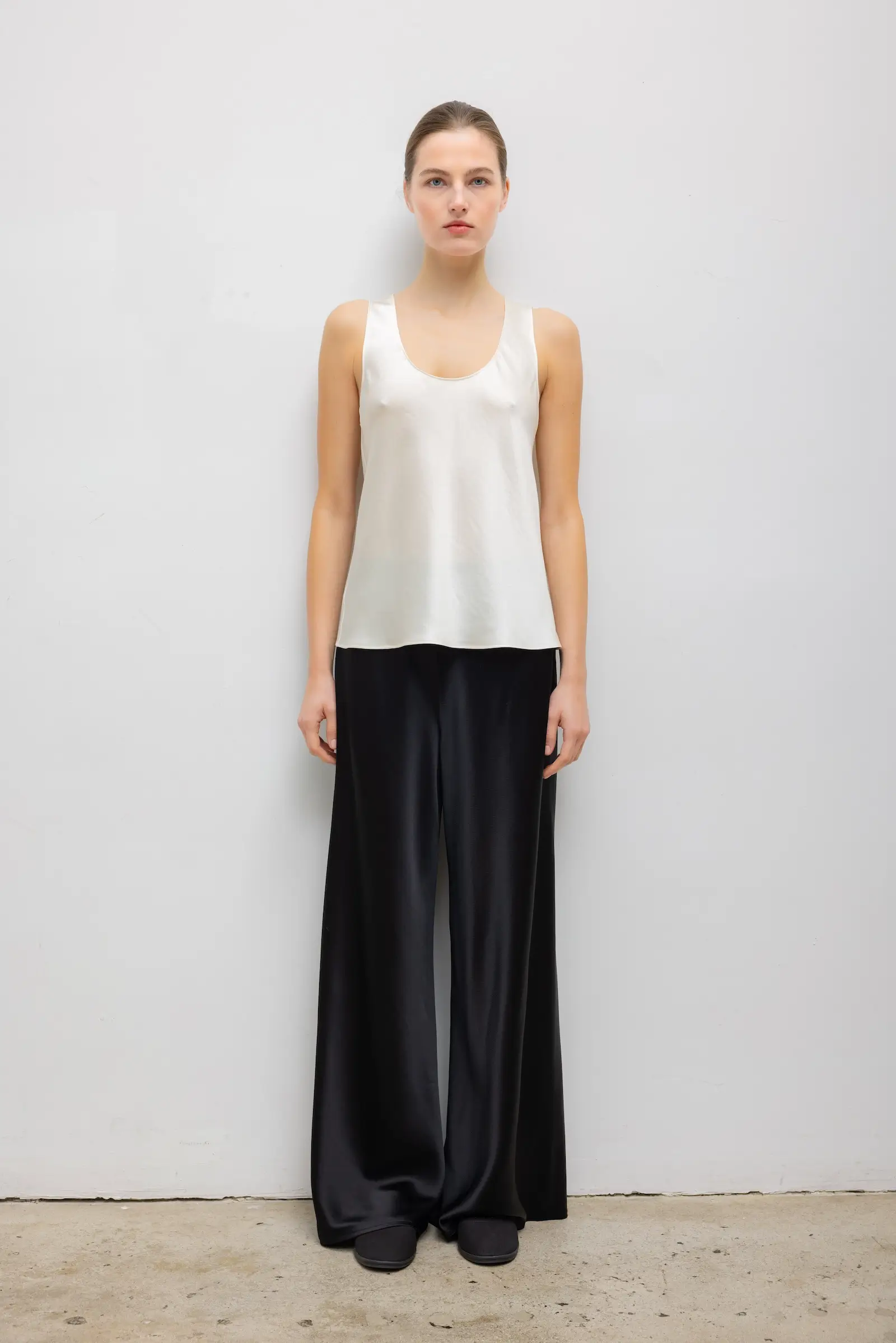 Leset - Pre - Order: Barb Bias Tank - Image 2